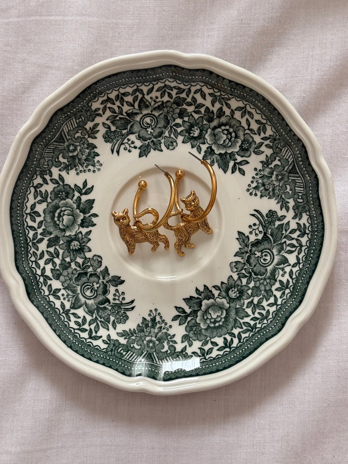 Kolczyki Avon „Swinging Cats Hoop„1995 rok