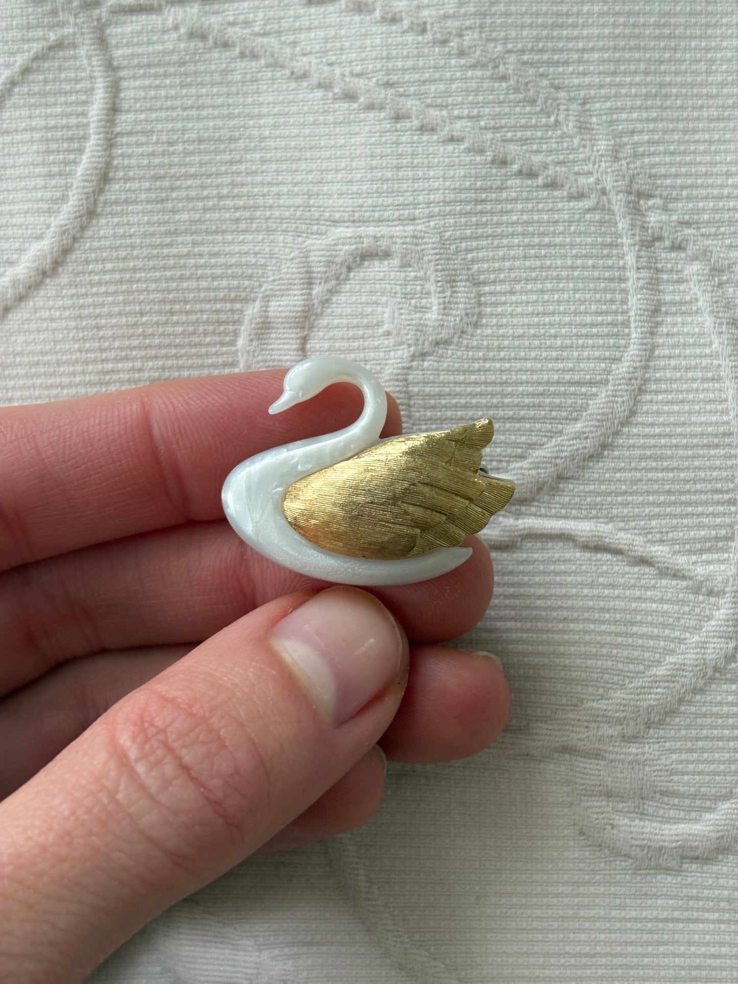 Avon "Graceful Swan" Brooch, 1985