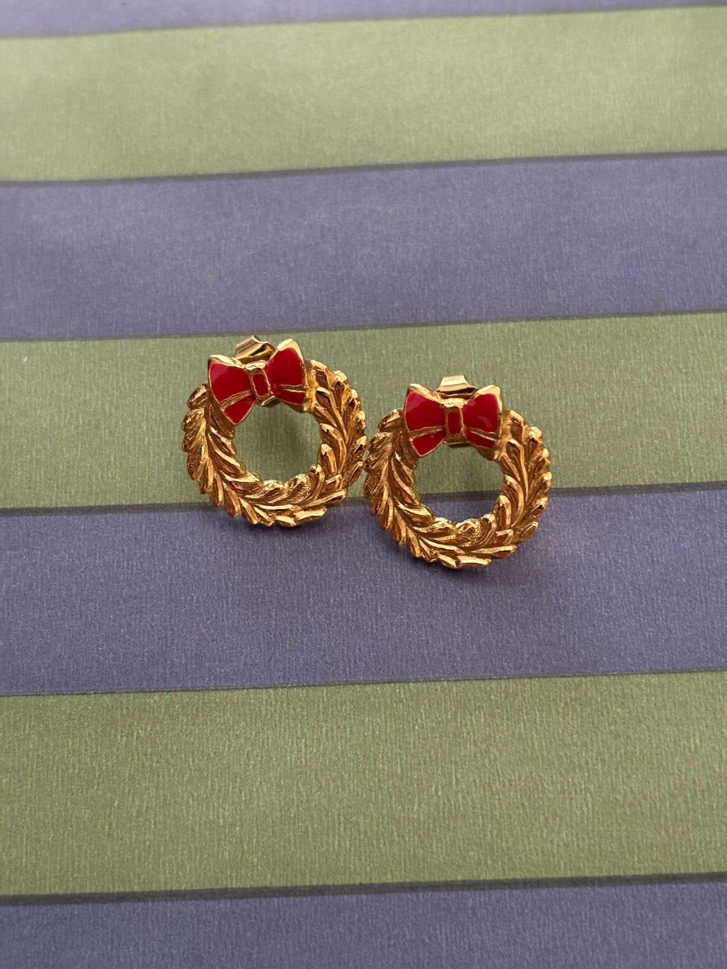 Kolczyki Avon «Holiday Wreath»,1987 rok