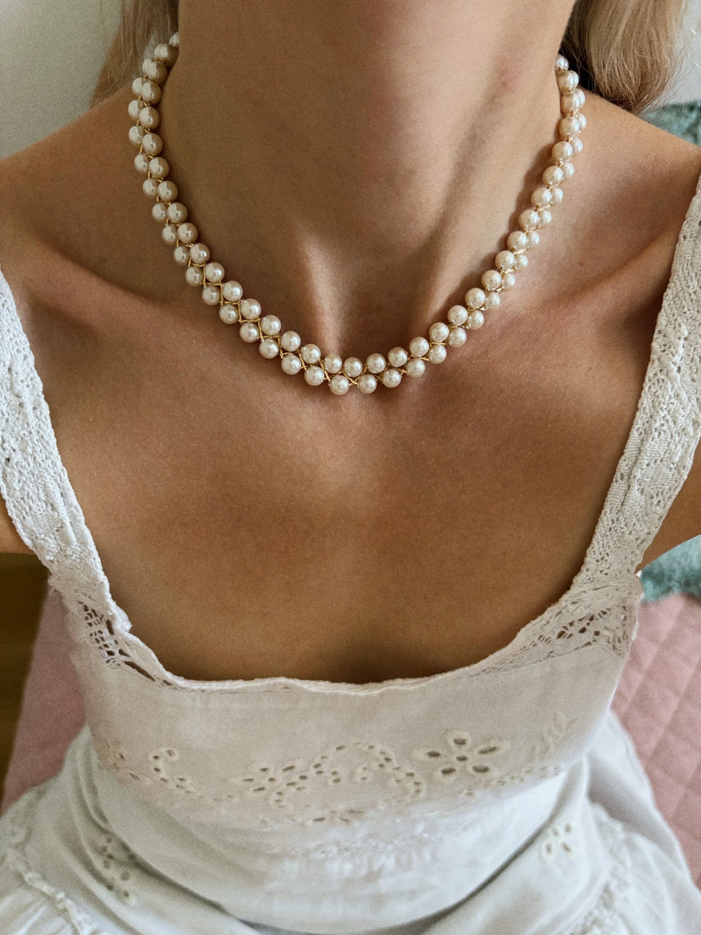 Naszyjnik Avon „Pearlized weave choker”,1985 rok