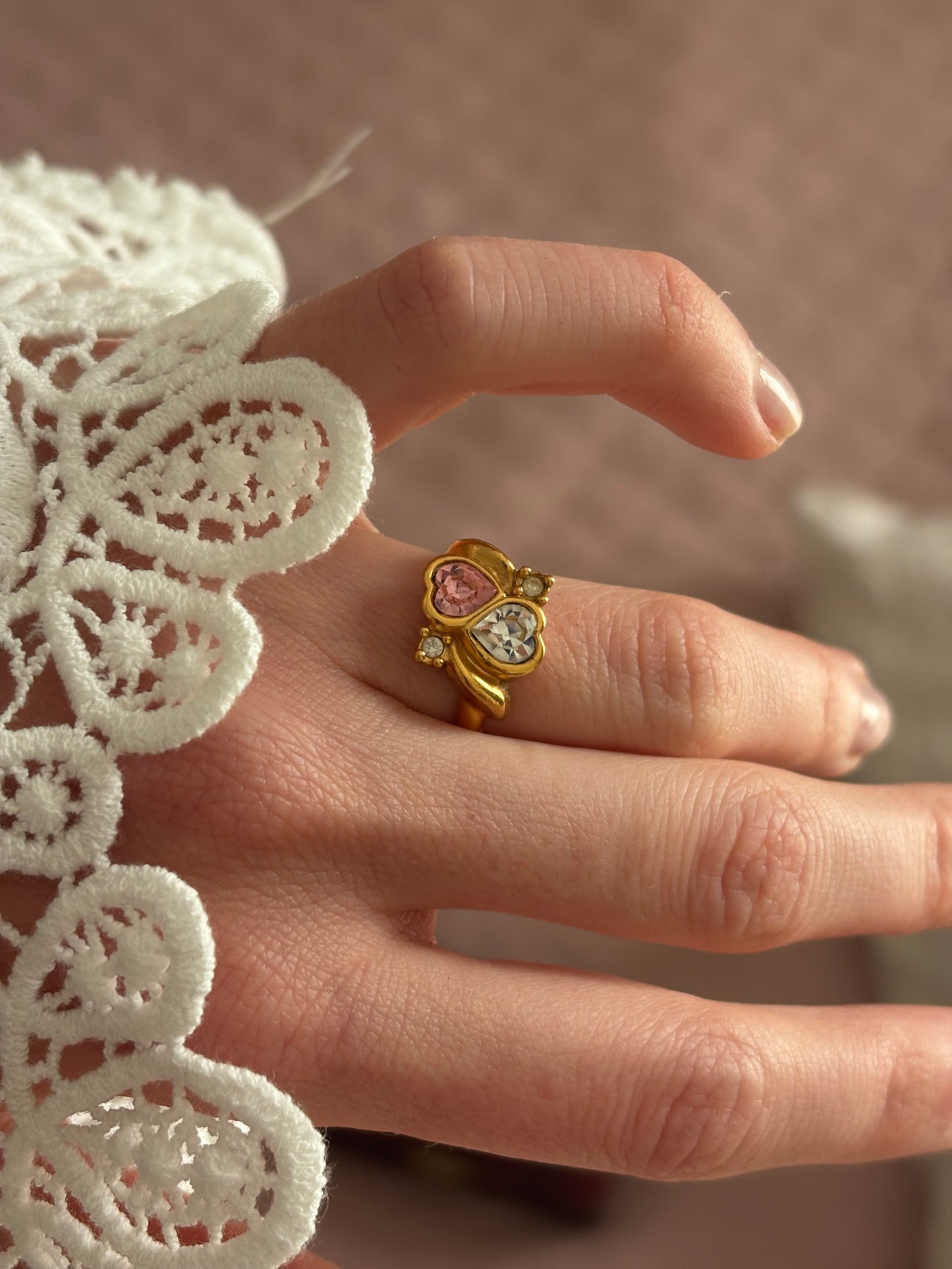 Avon "Two Hearts" ring, 1994
