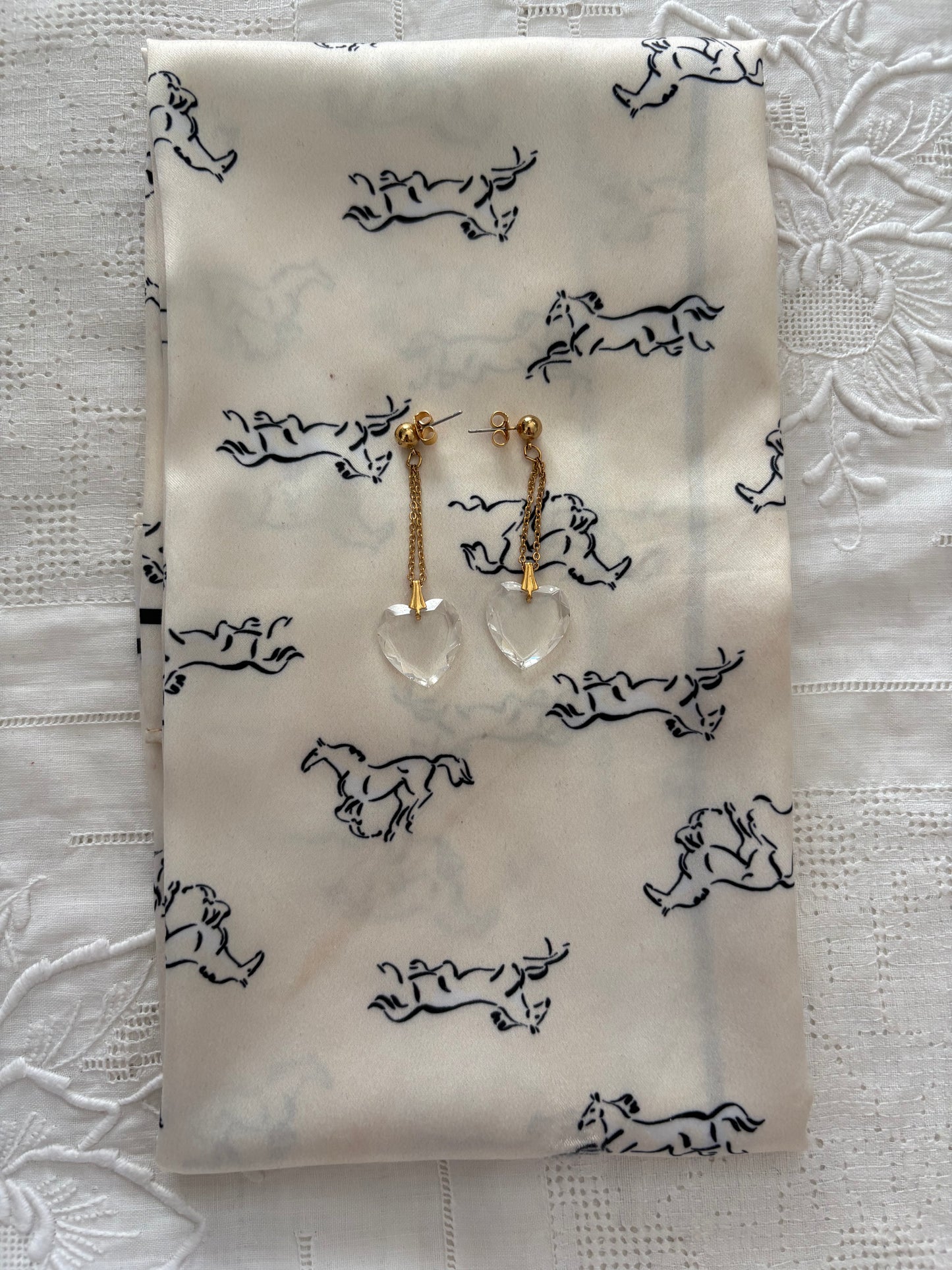 Kolczyki Avon „Crystal Heart Earrings”,1991 rok