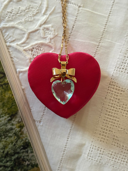 Naszyjnik Avon “ Romantic facets necklace”,1985 rok