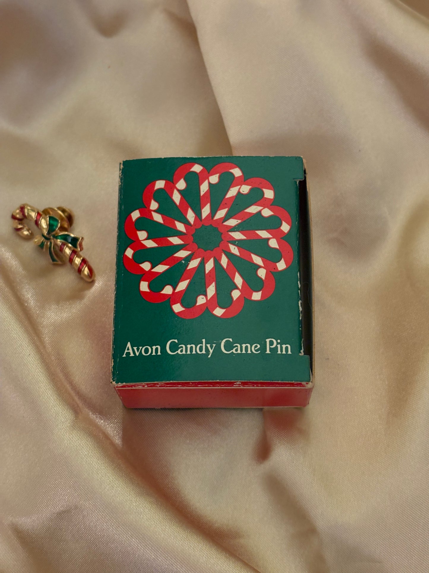 Broszka Avon “Candy Cane”,1986 rok