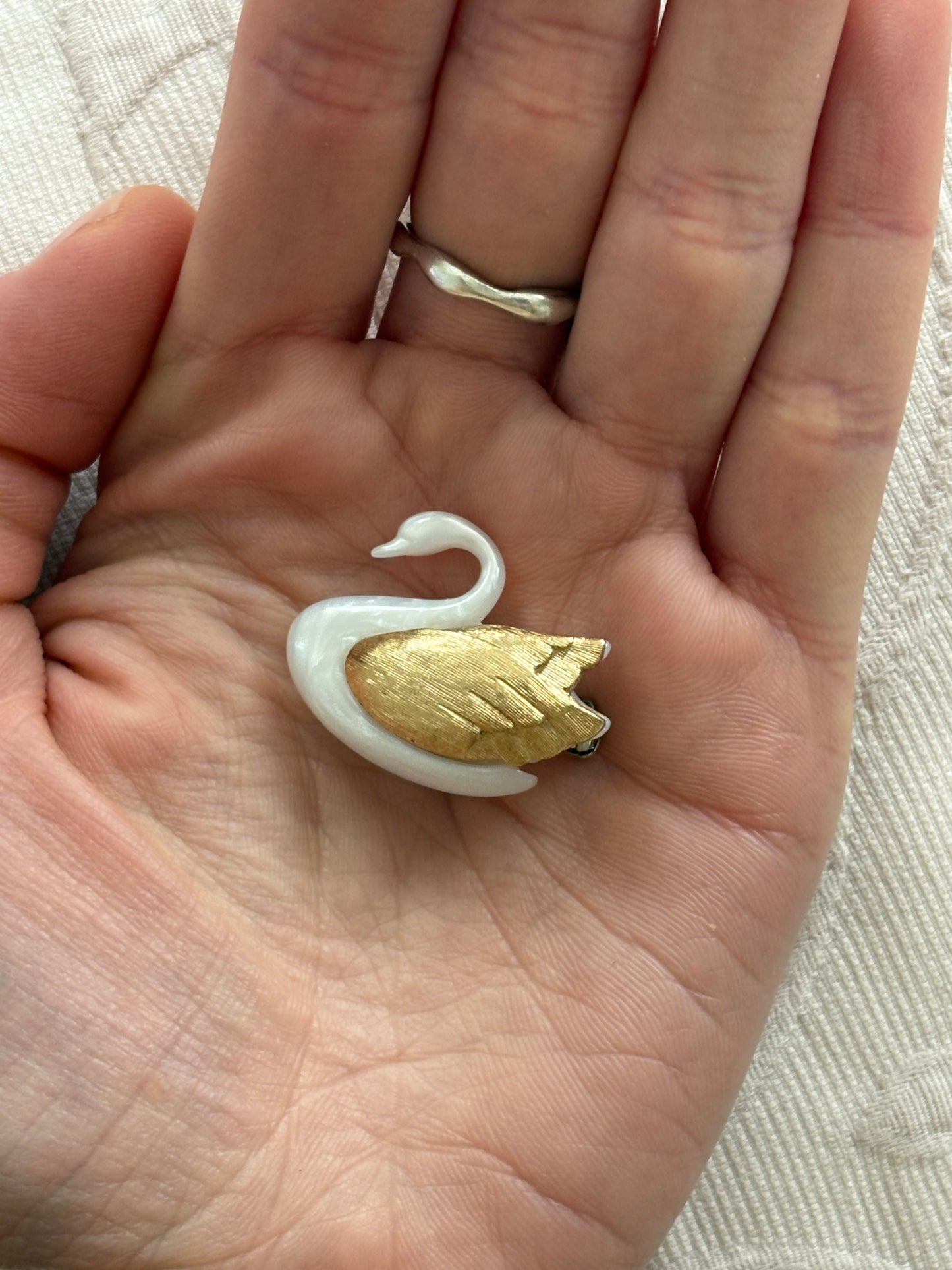 Avon "Graceful Swan" Brooch, 1985