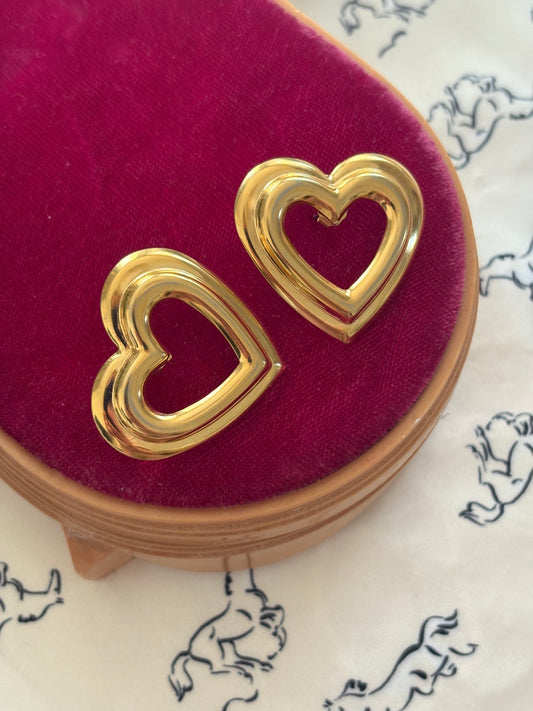 Kolczyki Avon w kształcie serc (bez sygnatury)