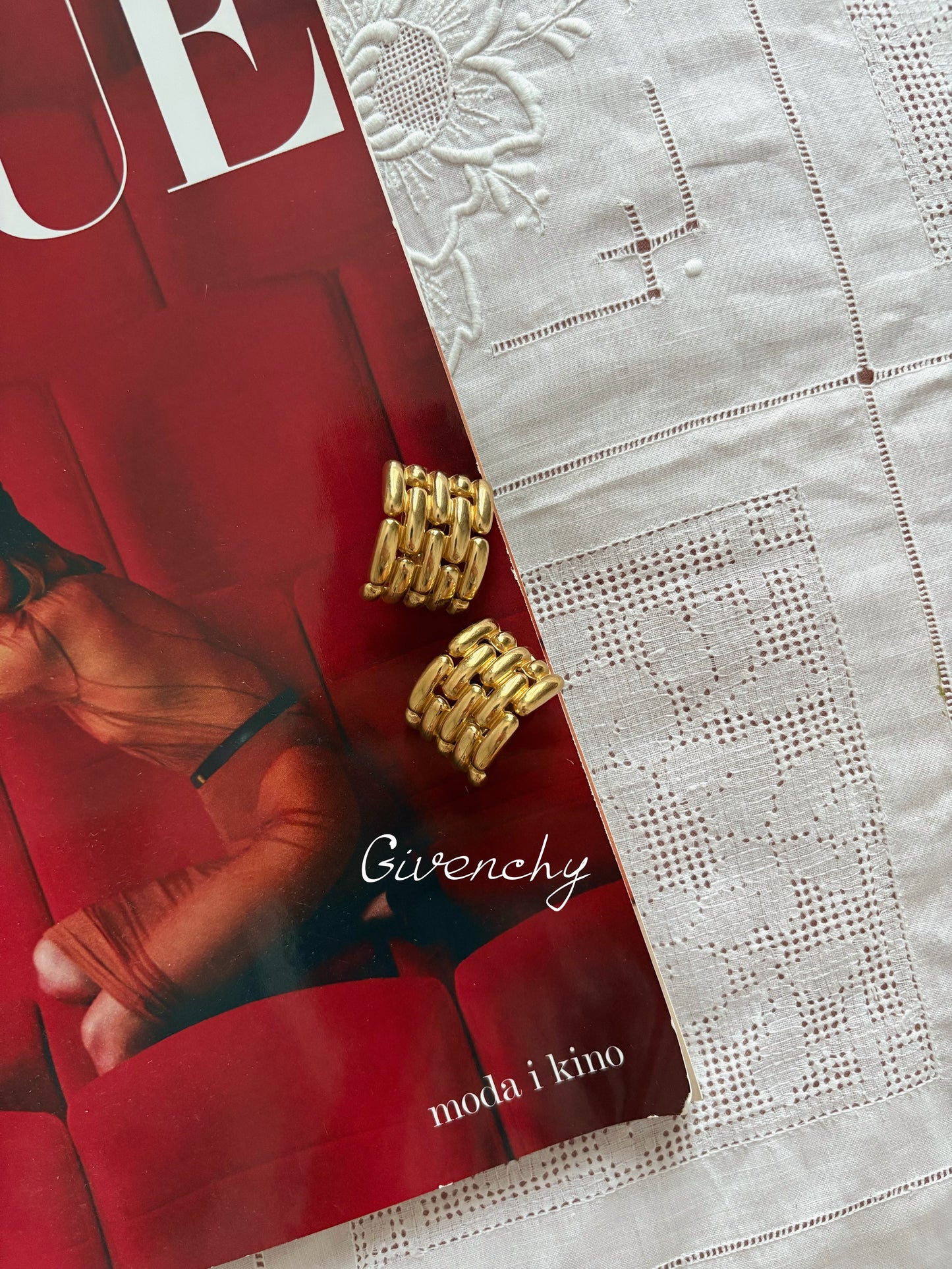 Pozłacane klipsy Givenchy