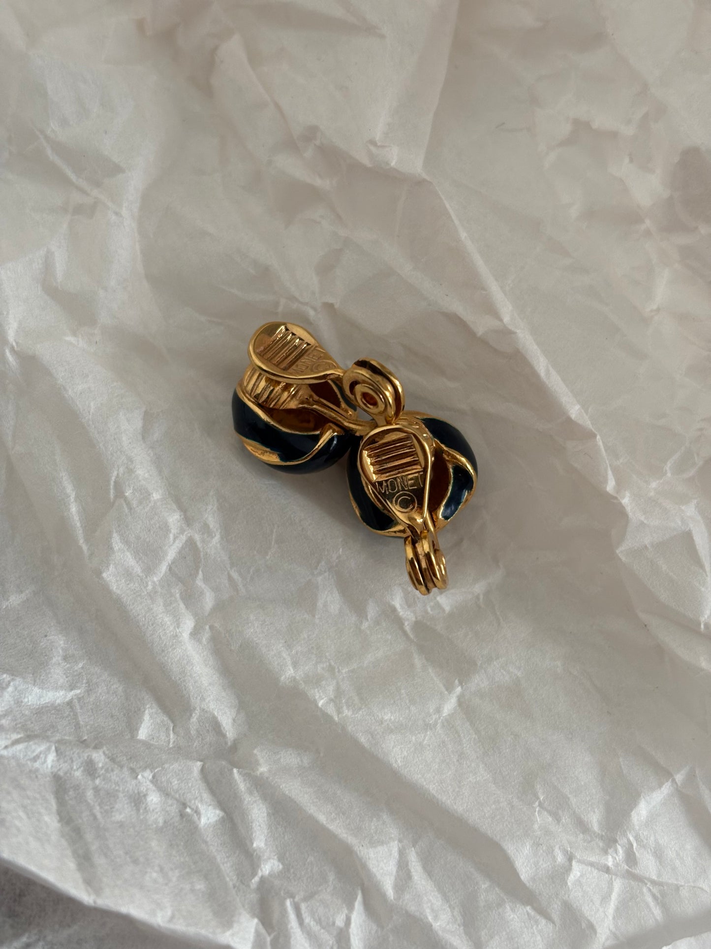 Klipsy Monet – eleganckie węzły