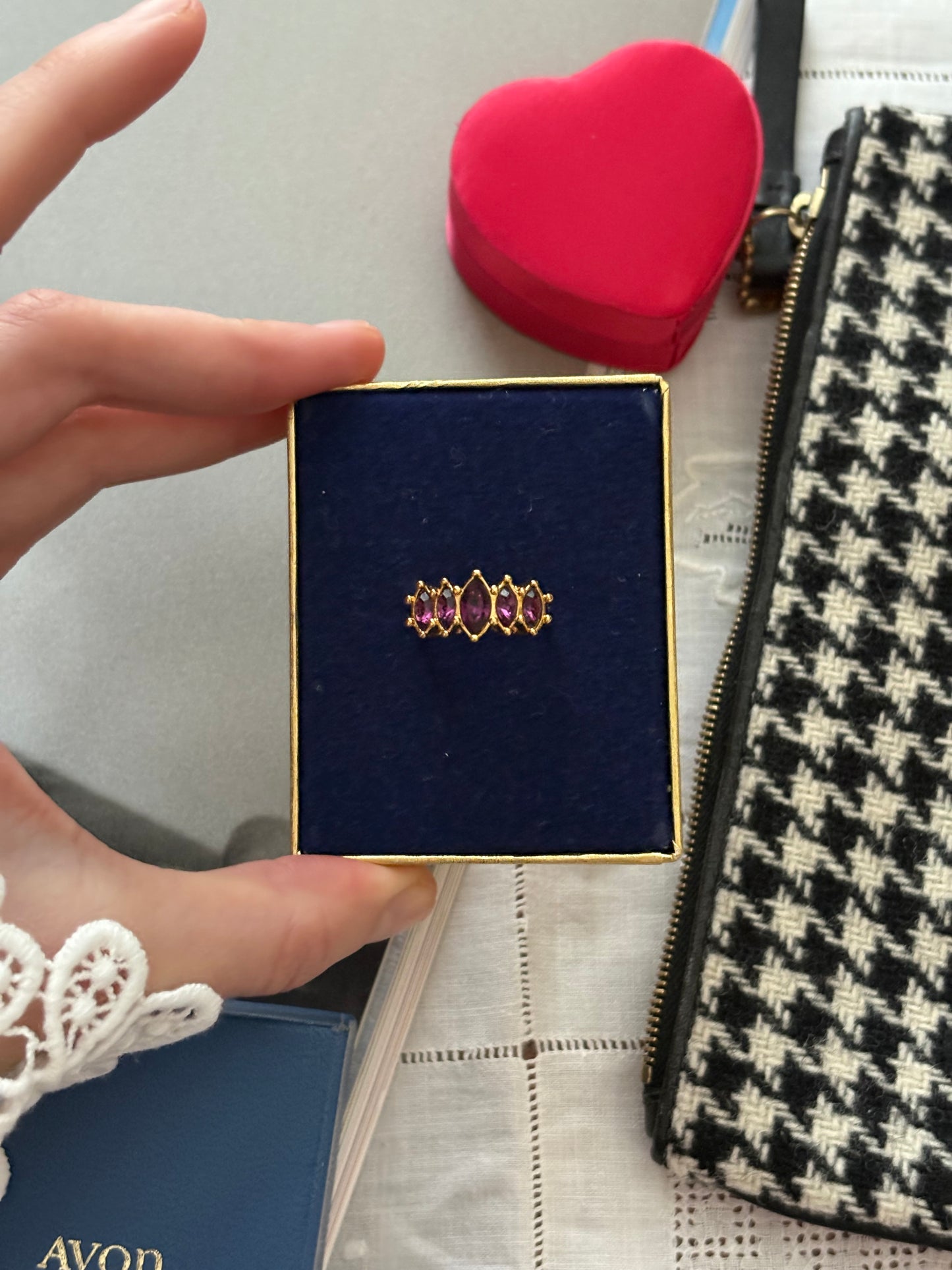 Pierścionek Avon “ Marquis Sparkle”,1994 rok