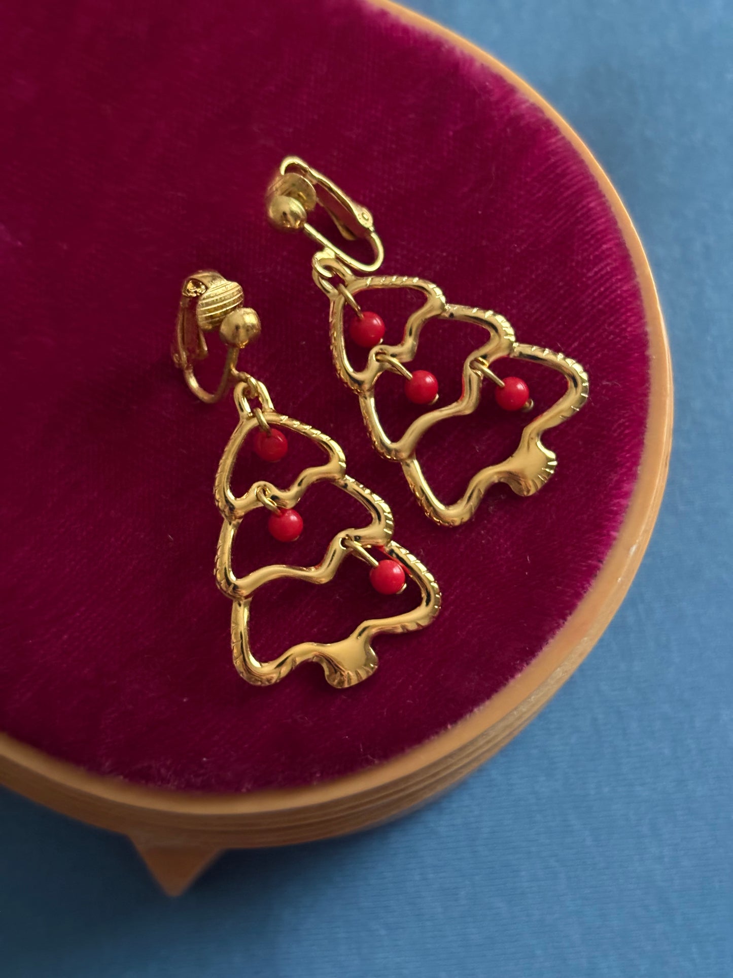 Klipsy Avon „Deck The Tree Clip Earrings” (1994)