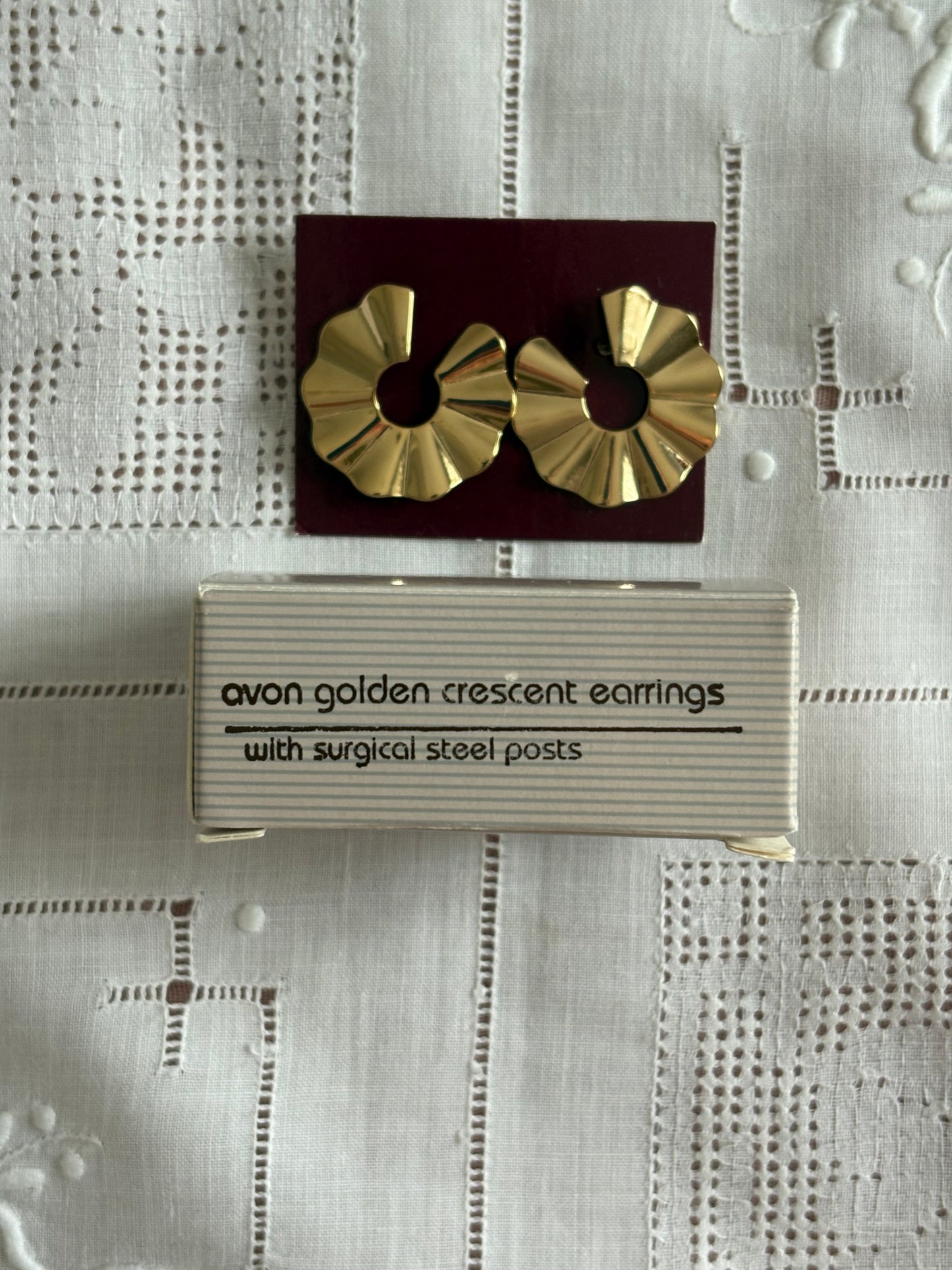 Kolczyki Avon,1990 rok “ Golden crescent “