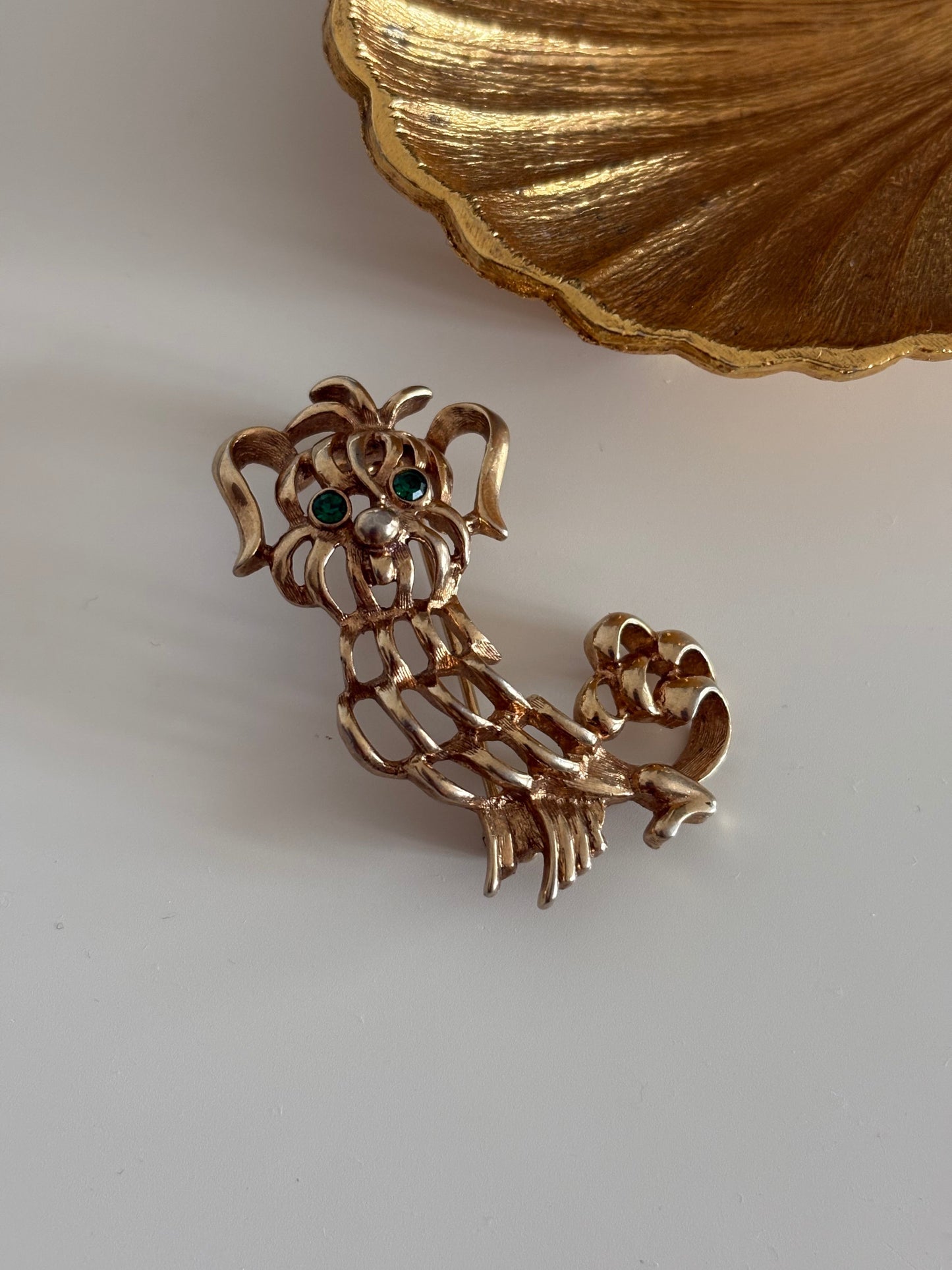 Avon "Pekinese" Brooch, 1972