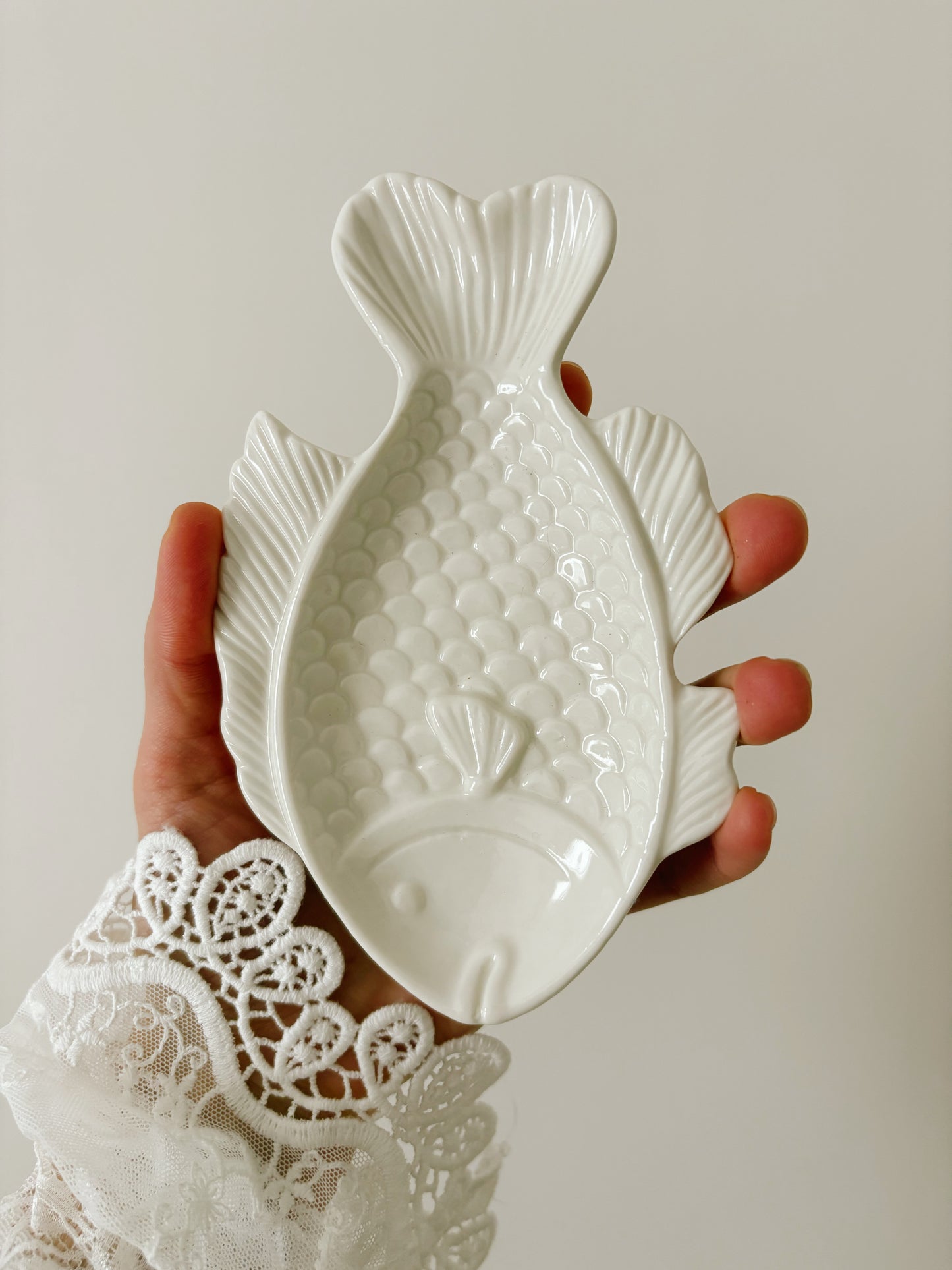 Ceramic vintage fish for jewelry and various trinkets
