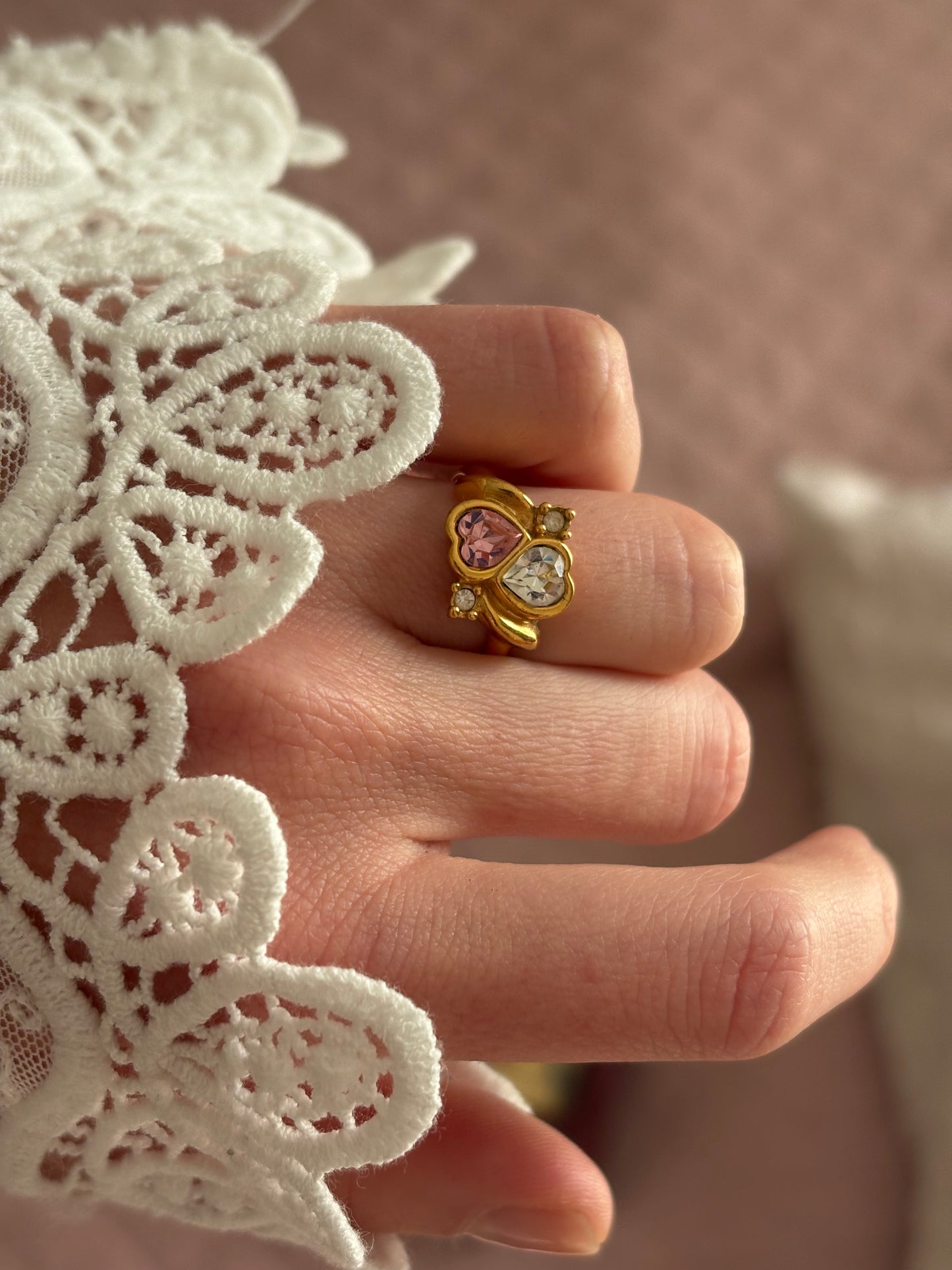 Avon "Two Hearts" ring, 1994