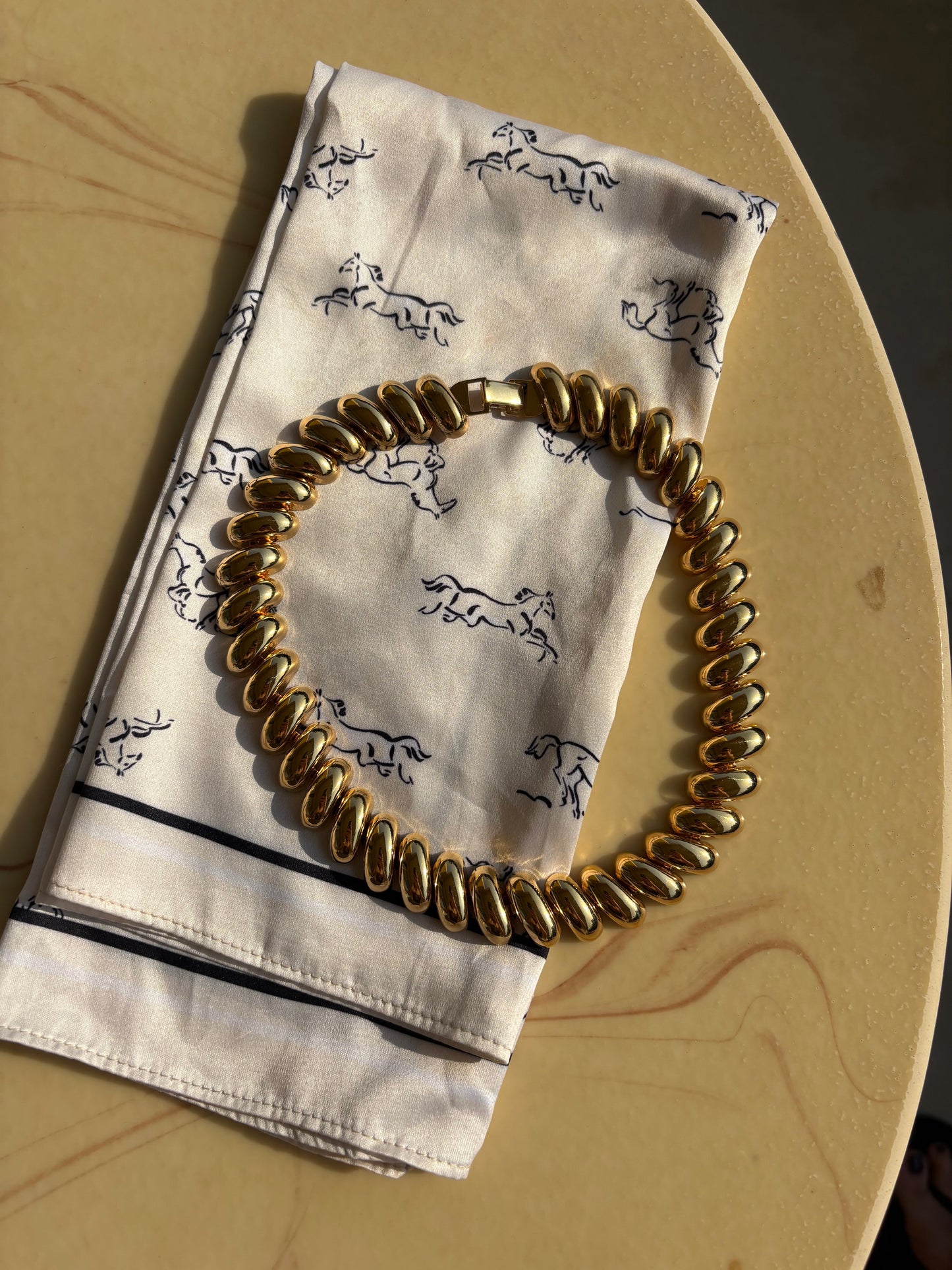 Kultowy lekki naszyjnik Napier