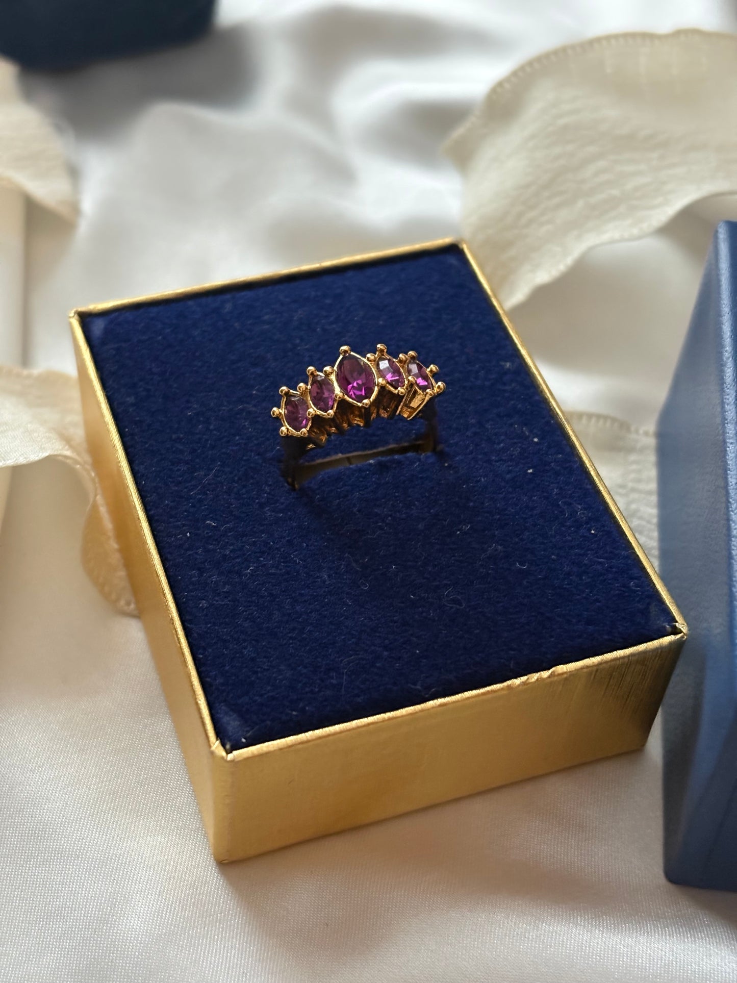 Pierścionek Avon “ Marquis Sparkle”,1994 rok