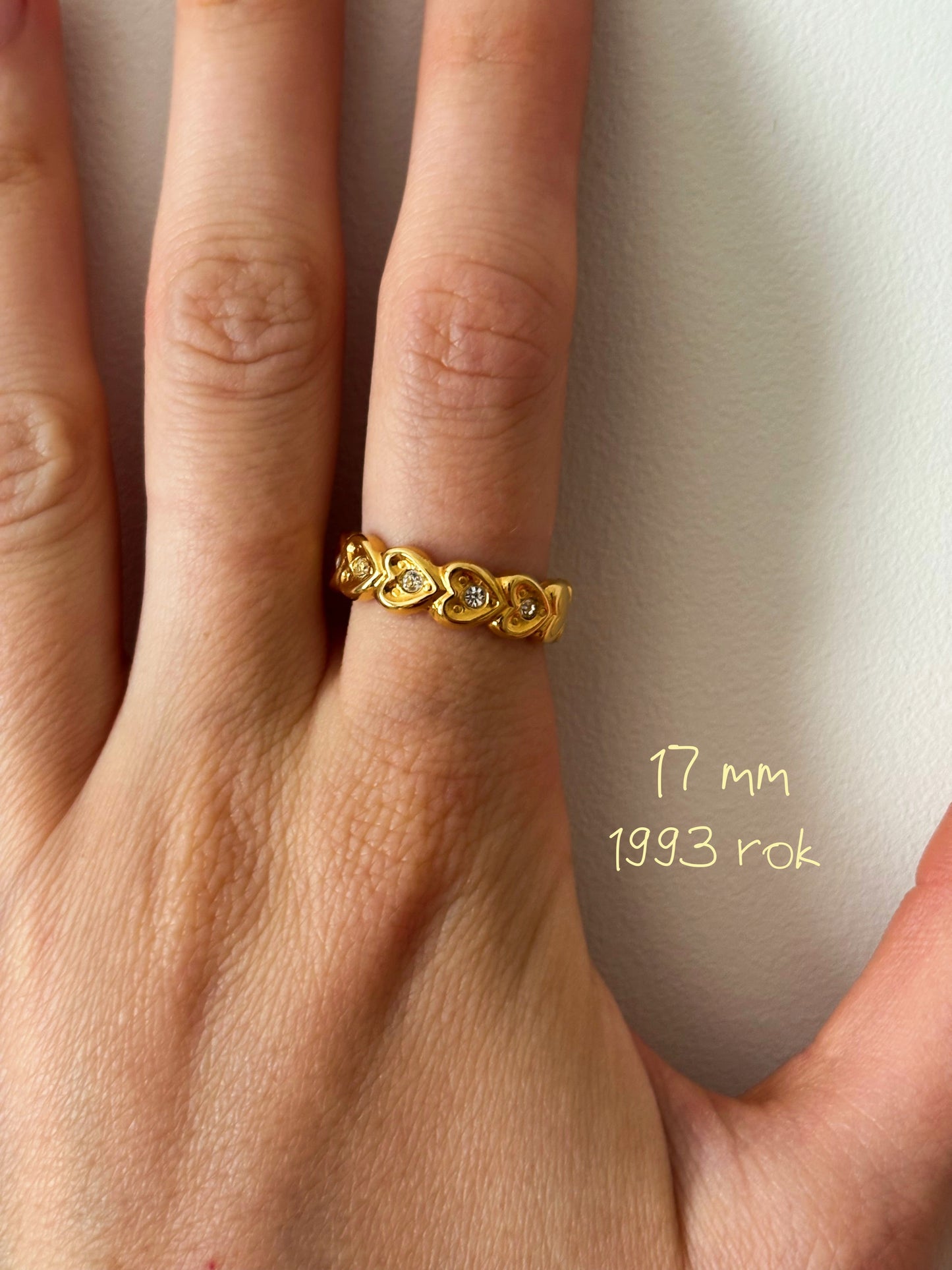 Pierścionek Avon “Heart to heart”,17 mm