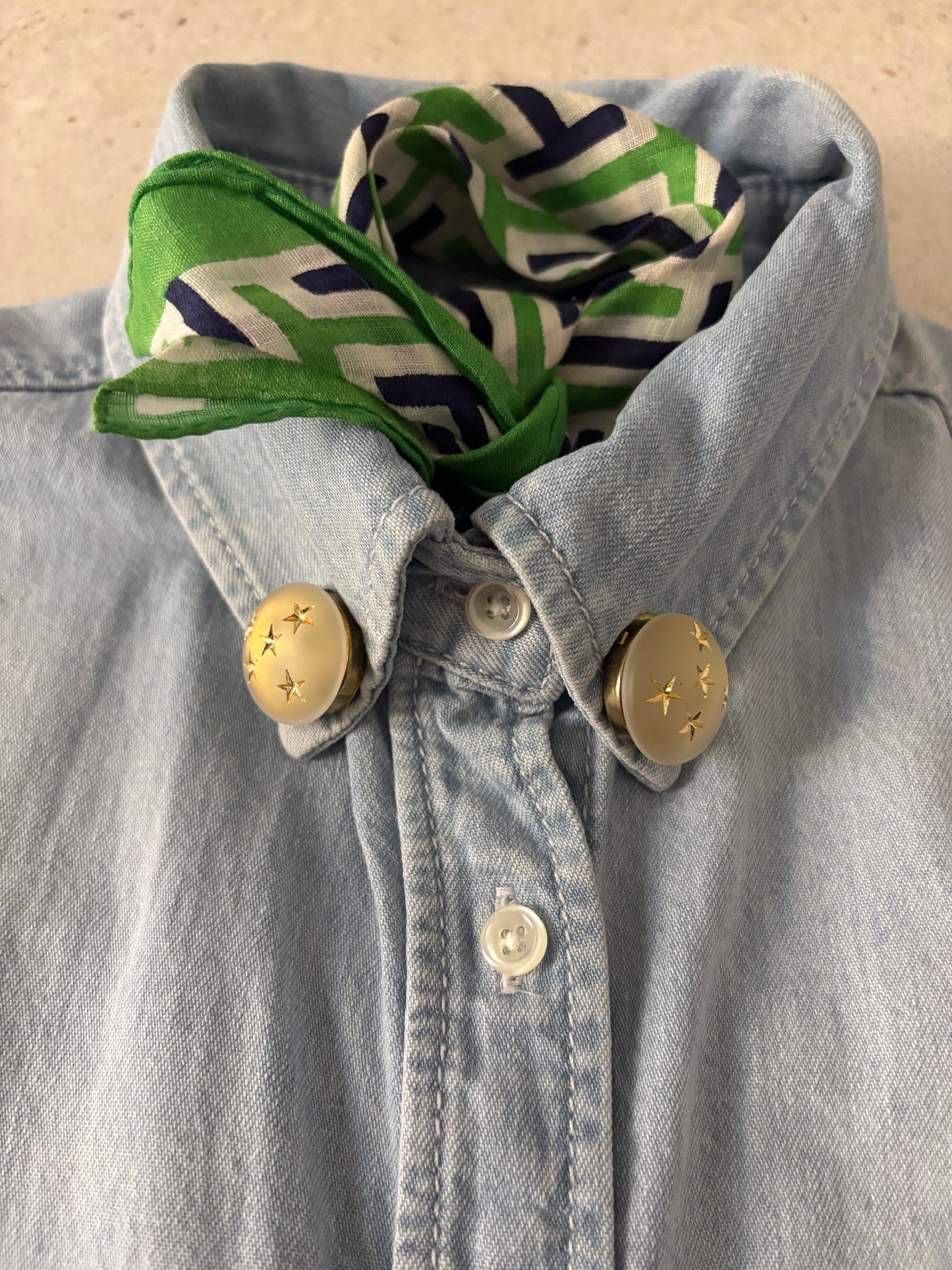 Zestaw 2 klipsów na guziki “NONY New York “