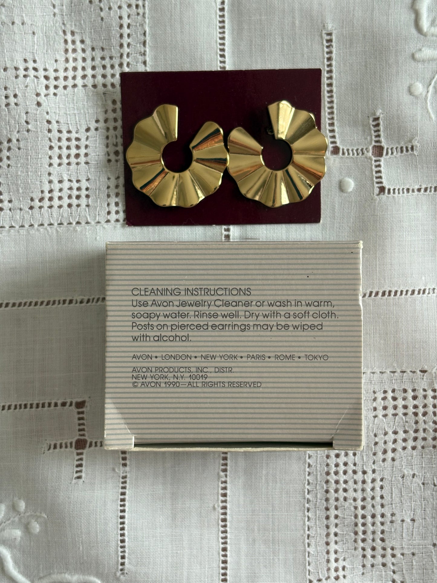 Kolczyki Avon,1990 rok “ Golden crescent “