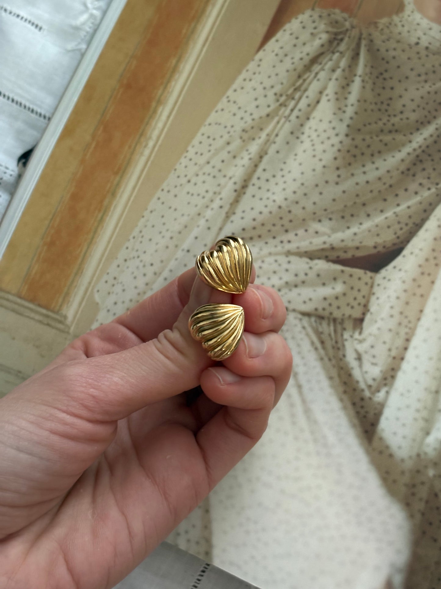 Kolczyki Avon “Pleated heart”,1994 rok