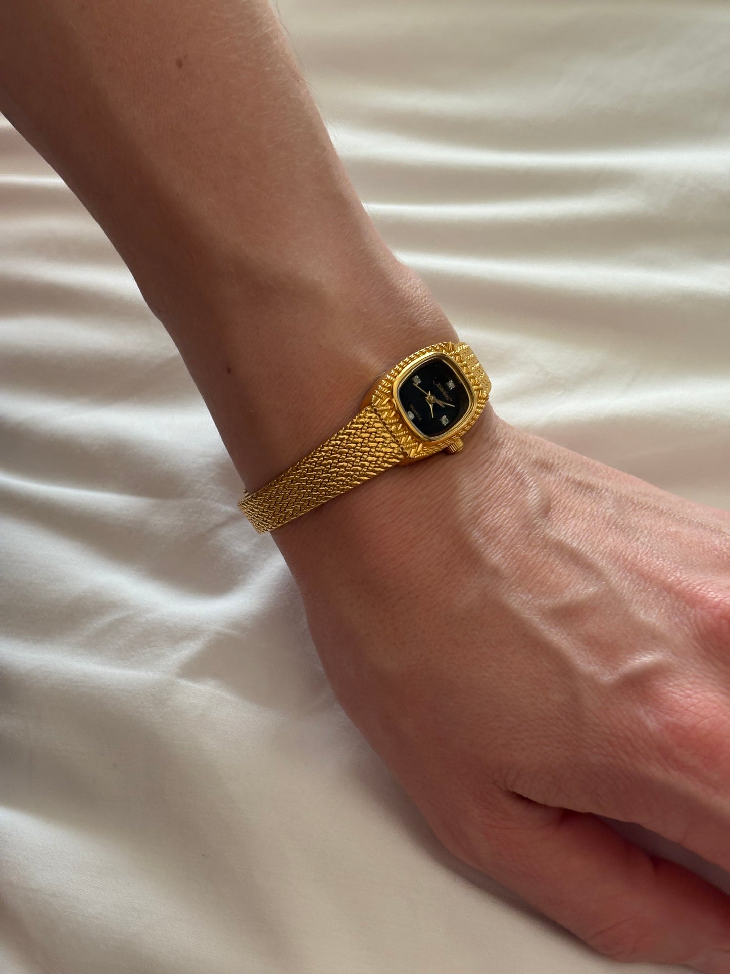 Zegarek pozłacany vintage marki Xavier