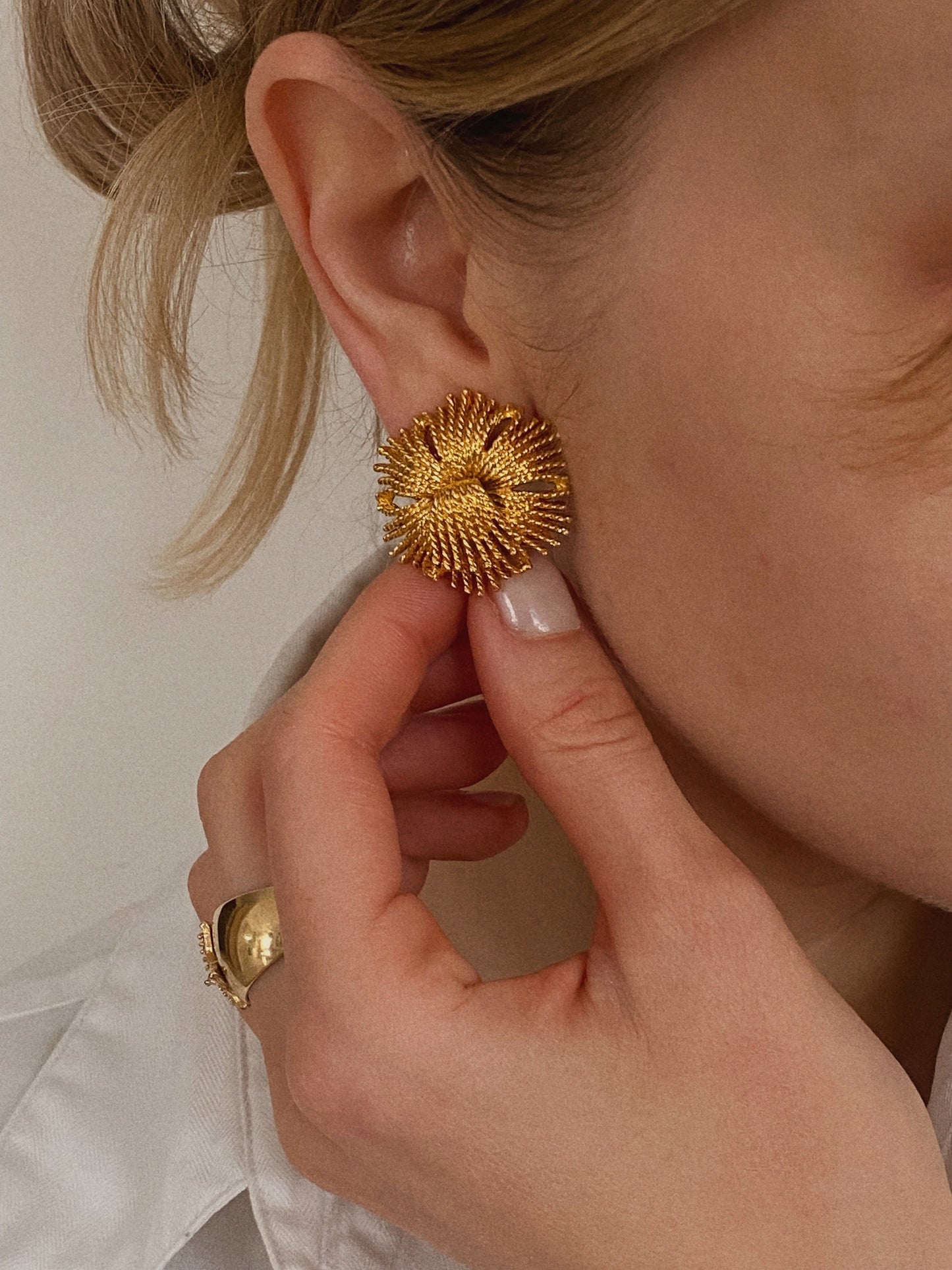 Kultowe kolczyki Monet „ Cordelia”, lata 1970-1980