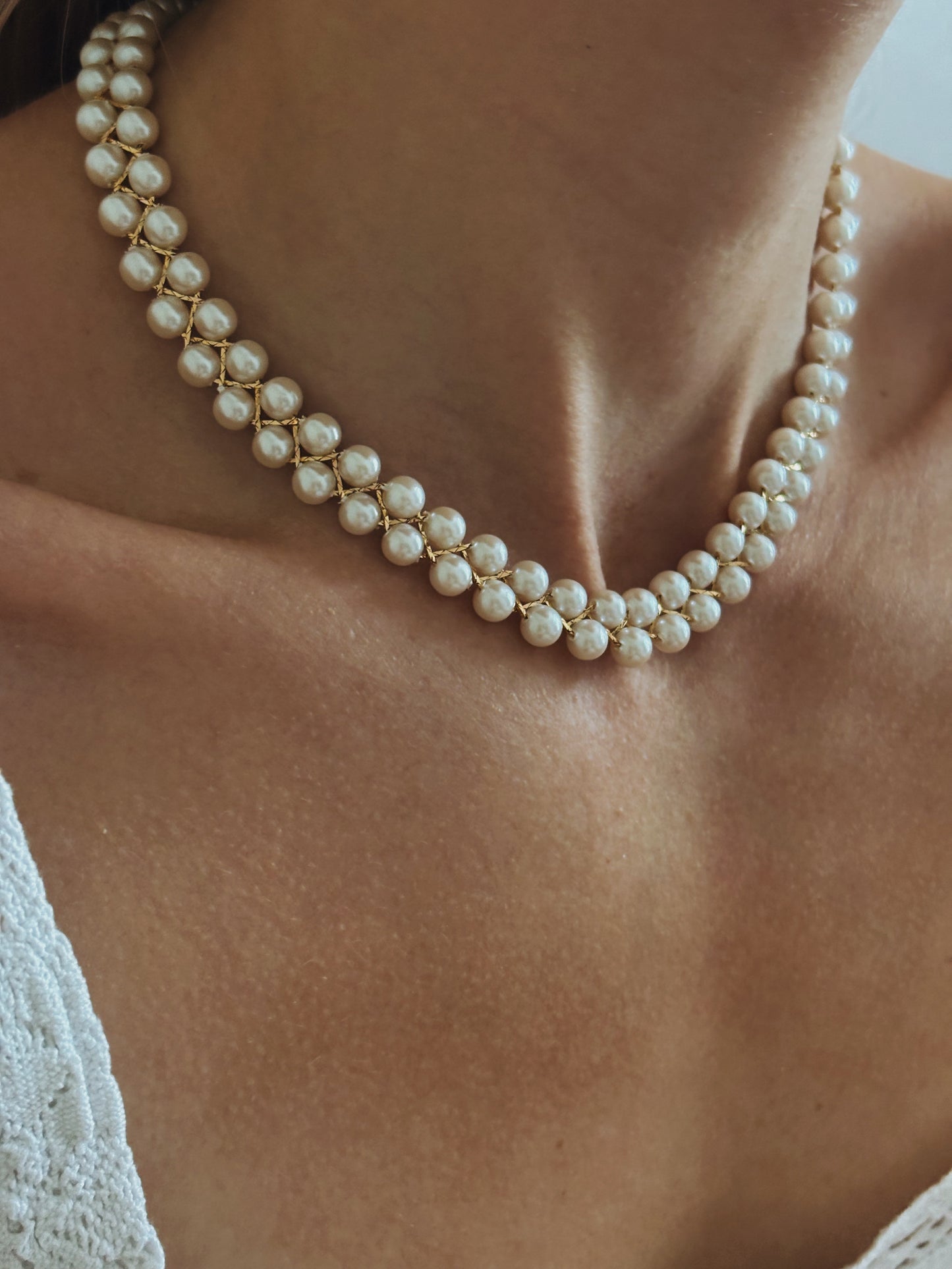Naszyjnik Avon „Pearlized weave choker”,1985 rok