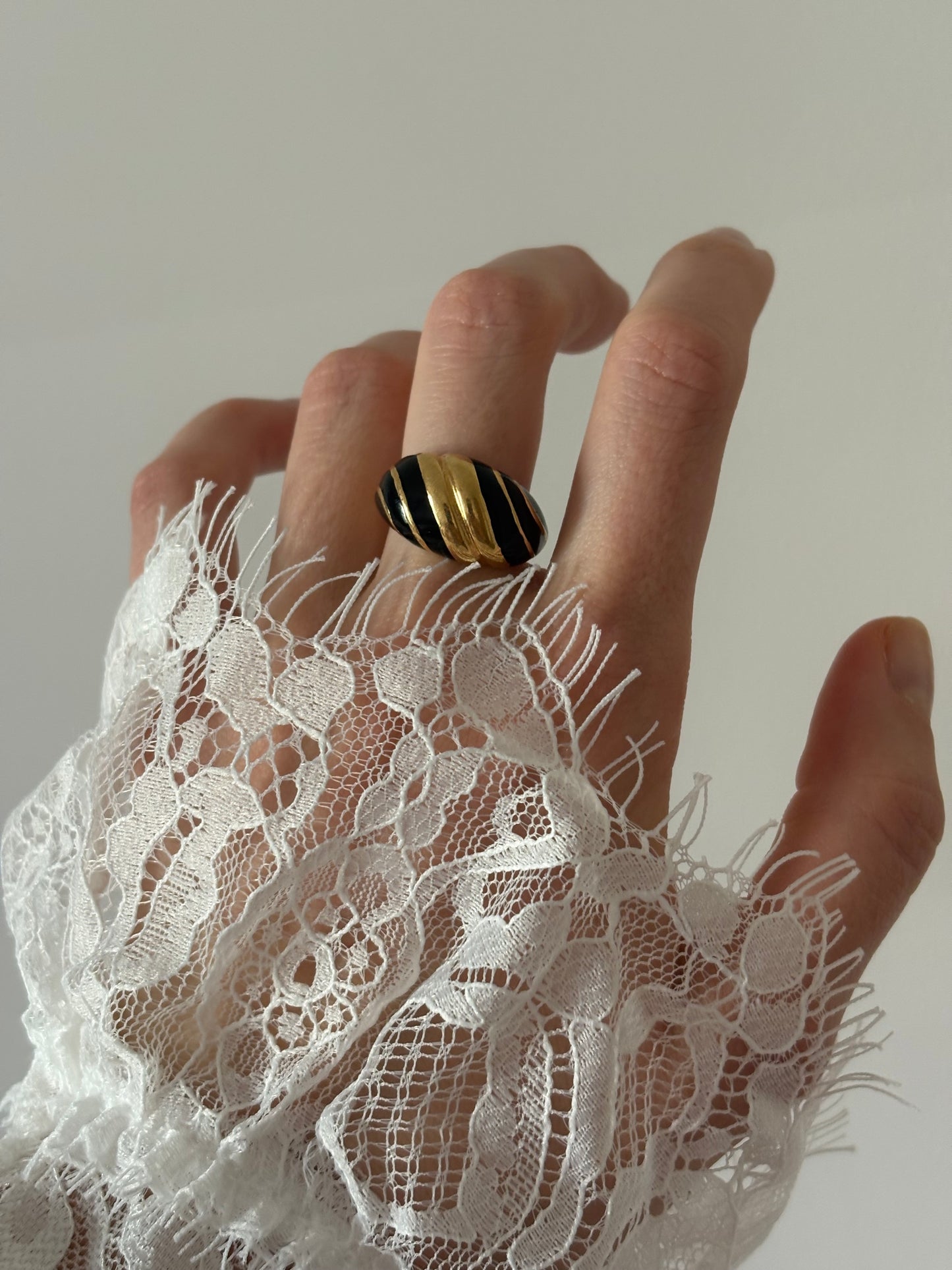 Avon enameled ring, 1980s