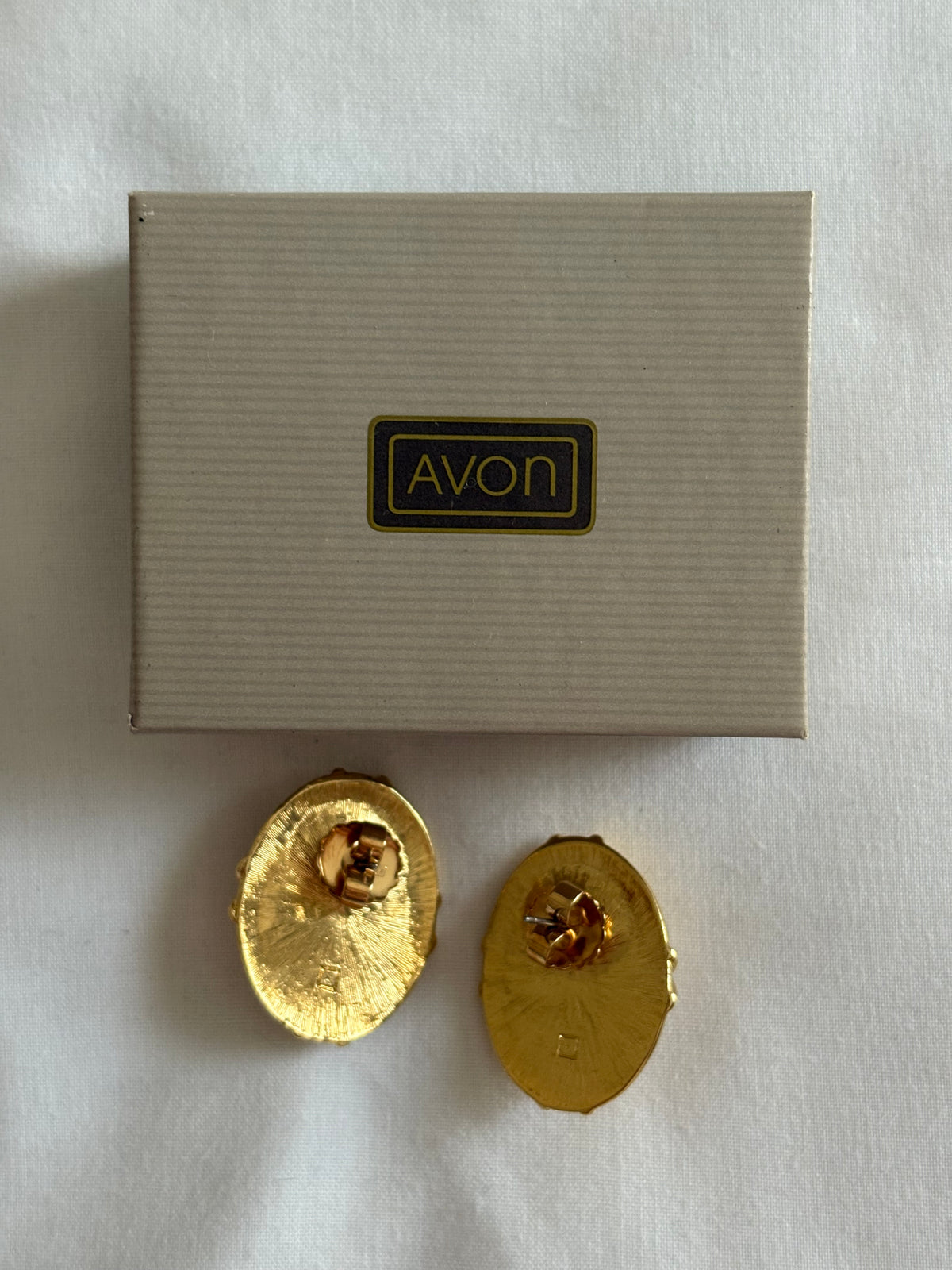 Kolczyki Avon,1989 rok