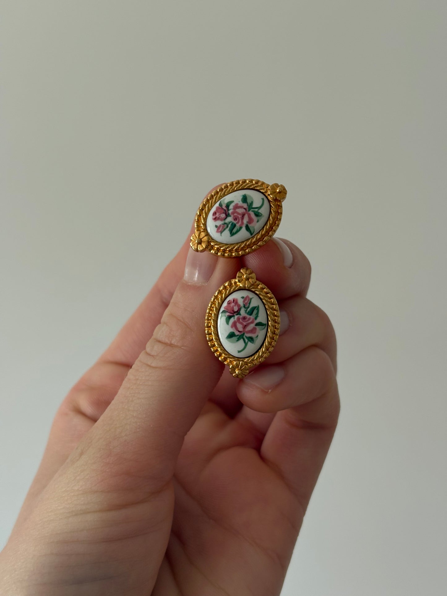 Avon earrings with painted decoration