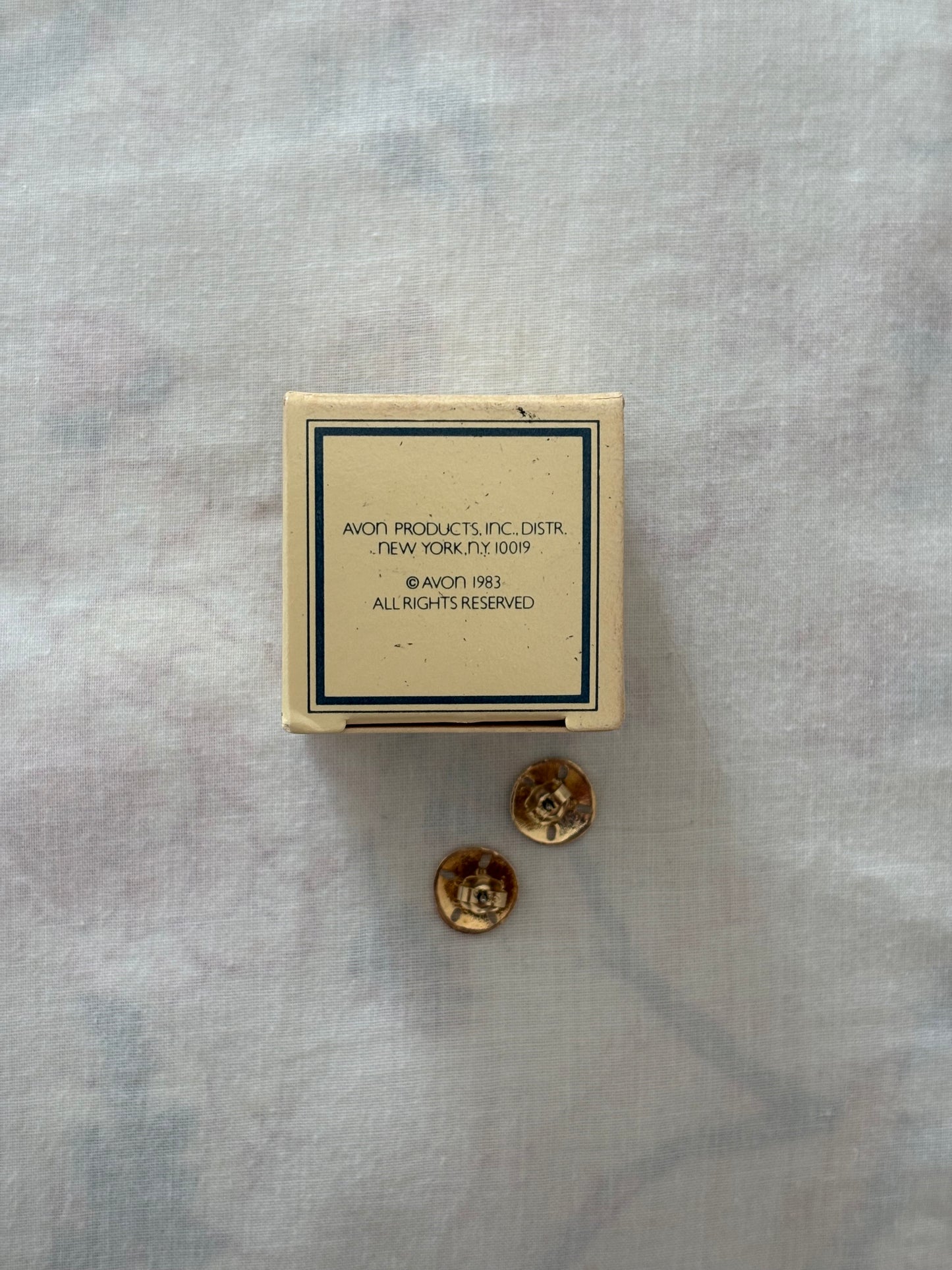 Kolczyki Avon „SAND DOLLAR”,1983 rok