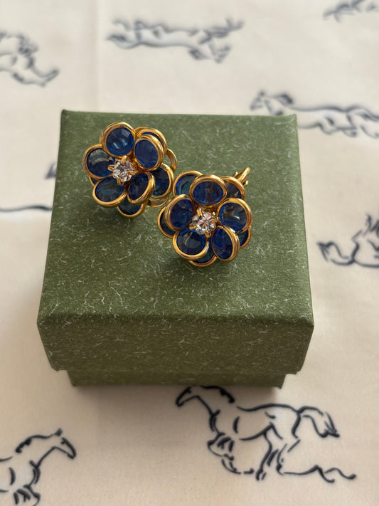 Klipsy Avon w kształcie kwiatów