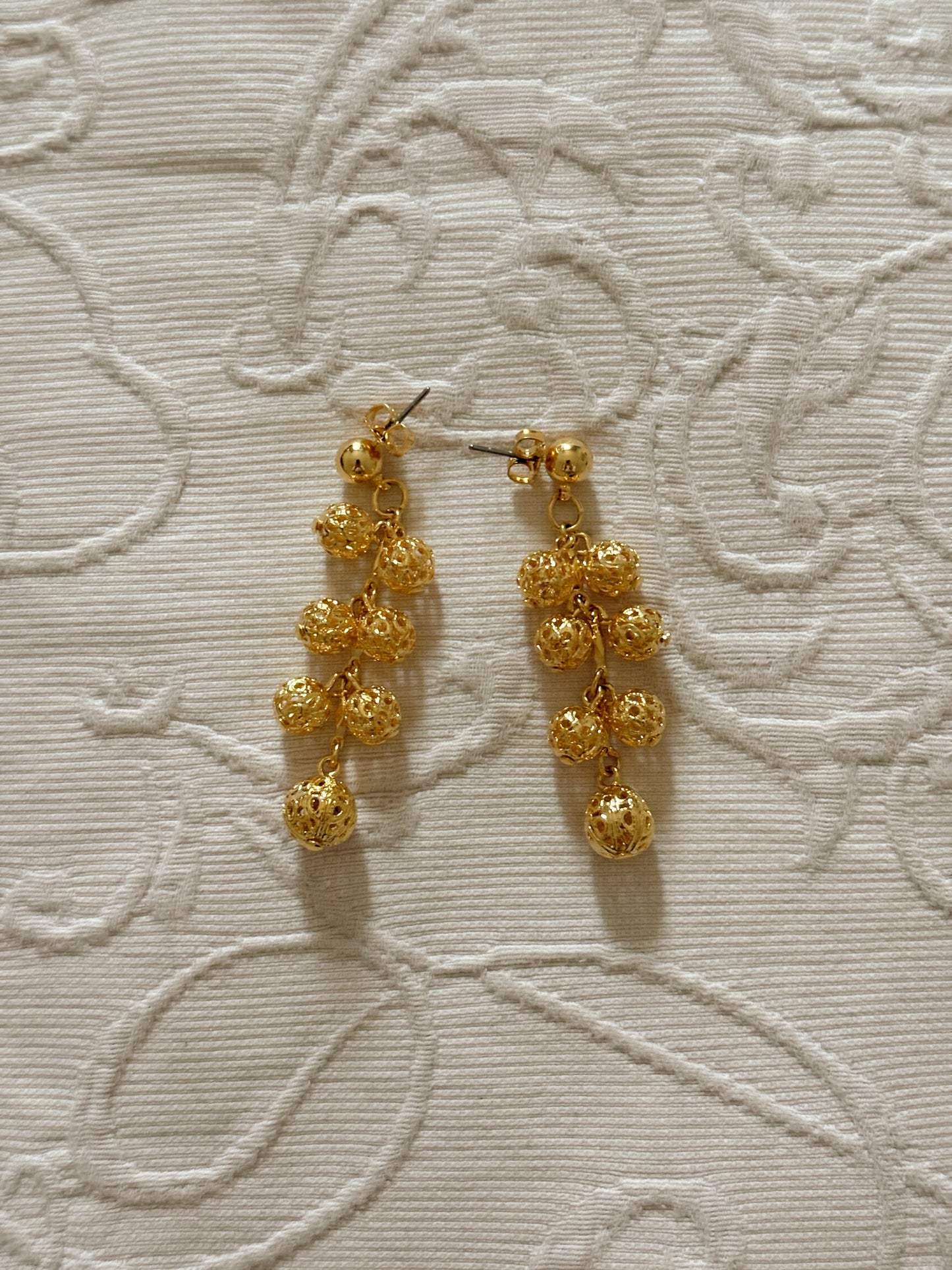 Avon "Filigree Shower" Earrings, 1992
