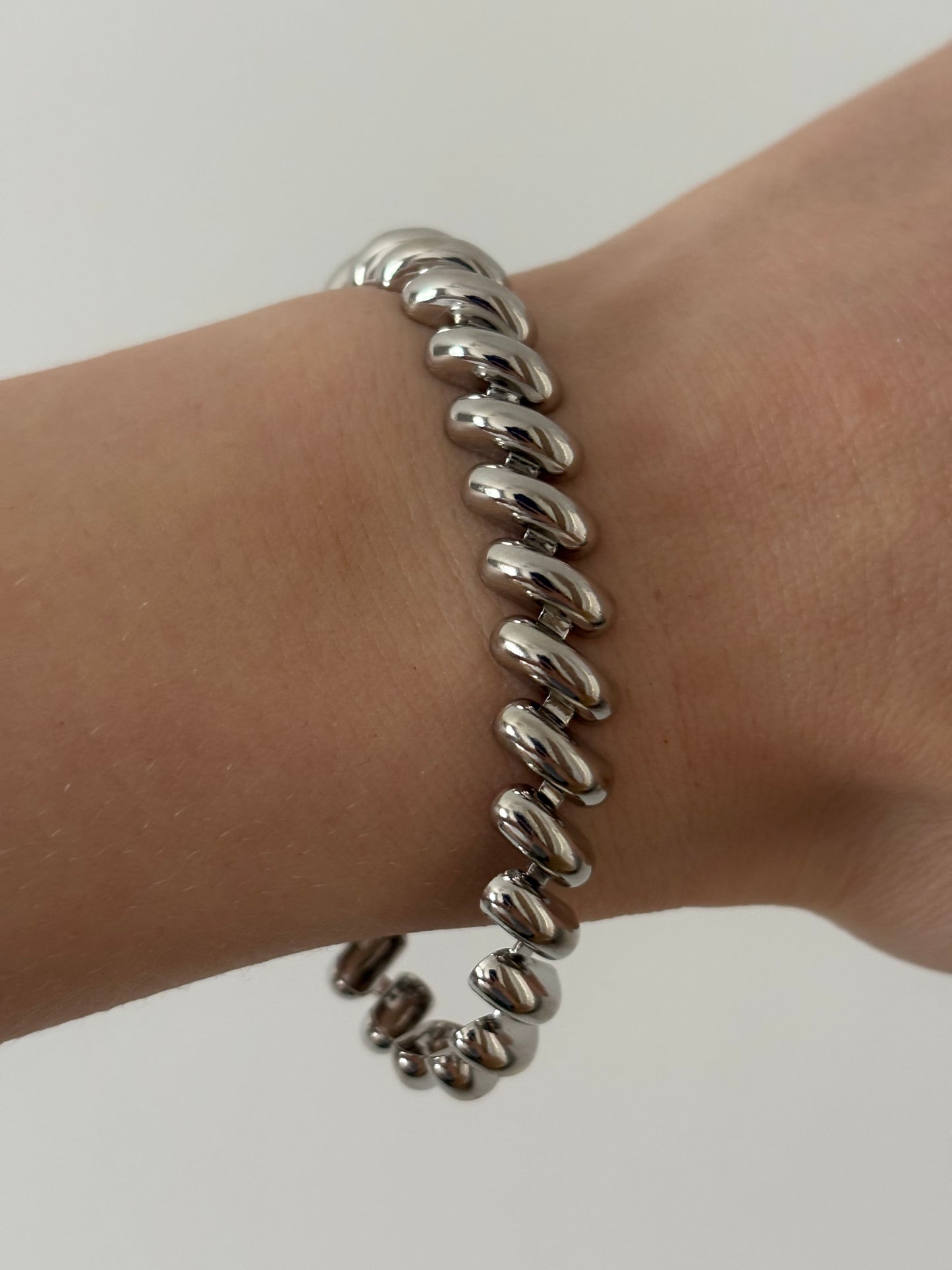 Avon "SAN MARCO" Bracelet, 1990