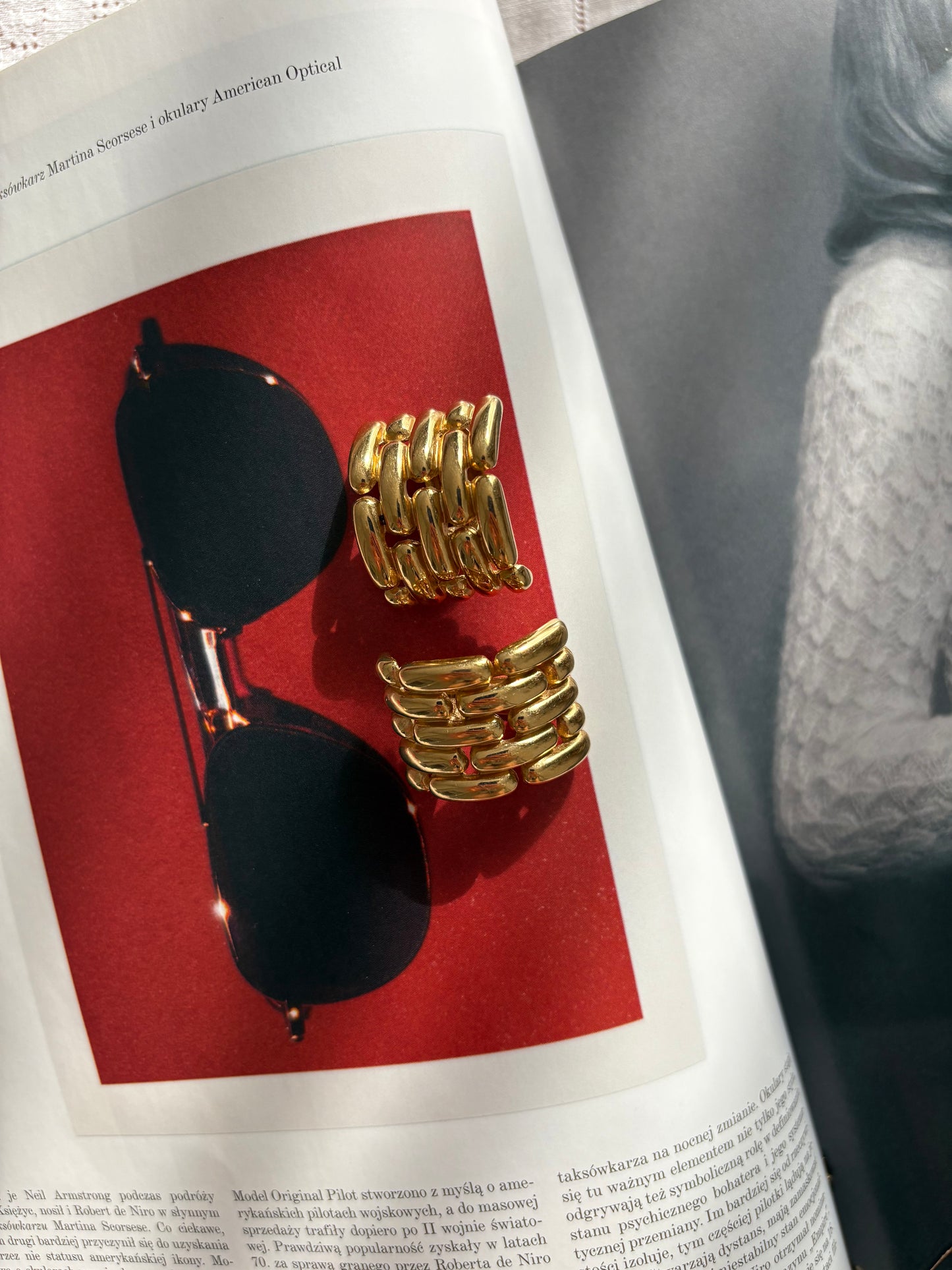 Pozłacane klipsy Givenchy