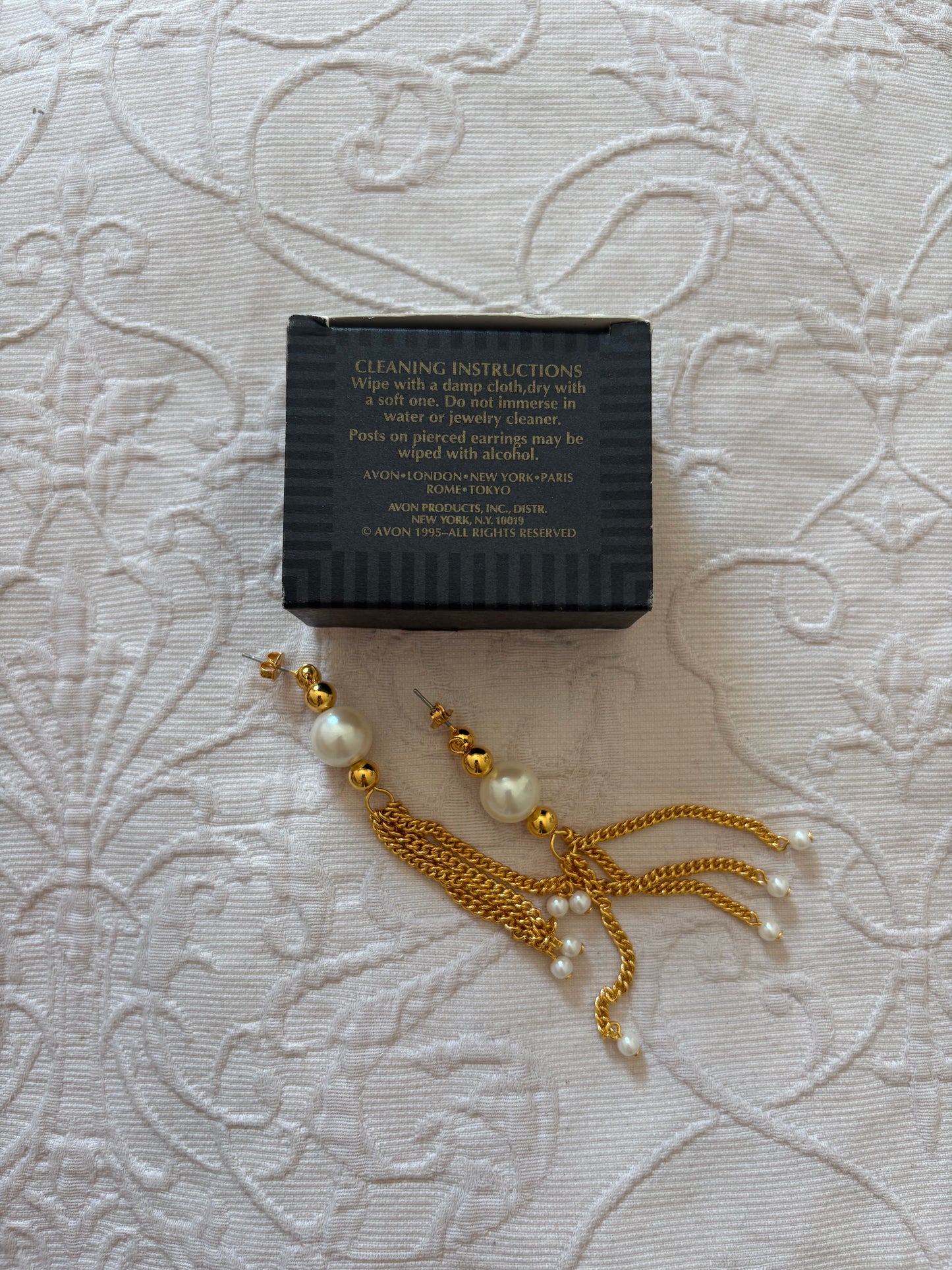 Avon "Soft Illusion" Earrings, Year 195