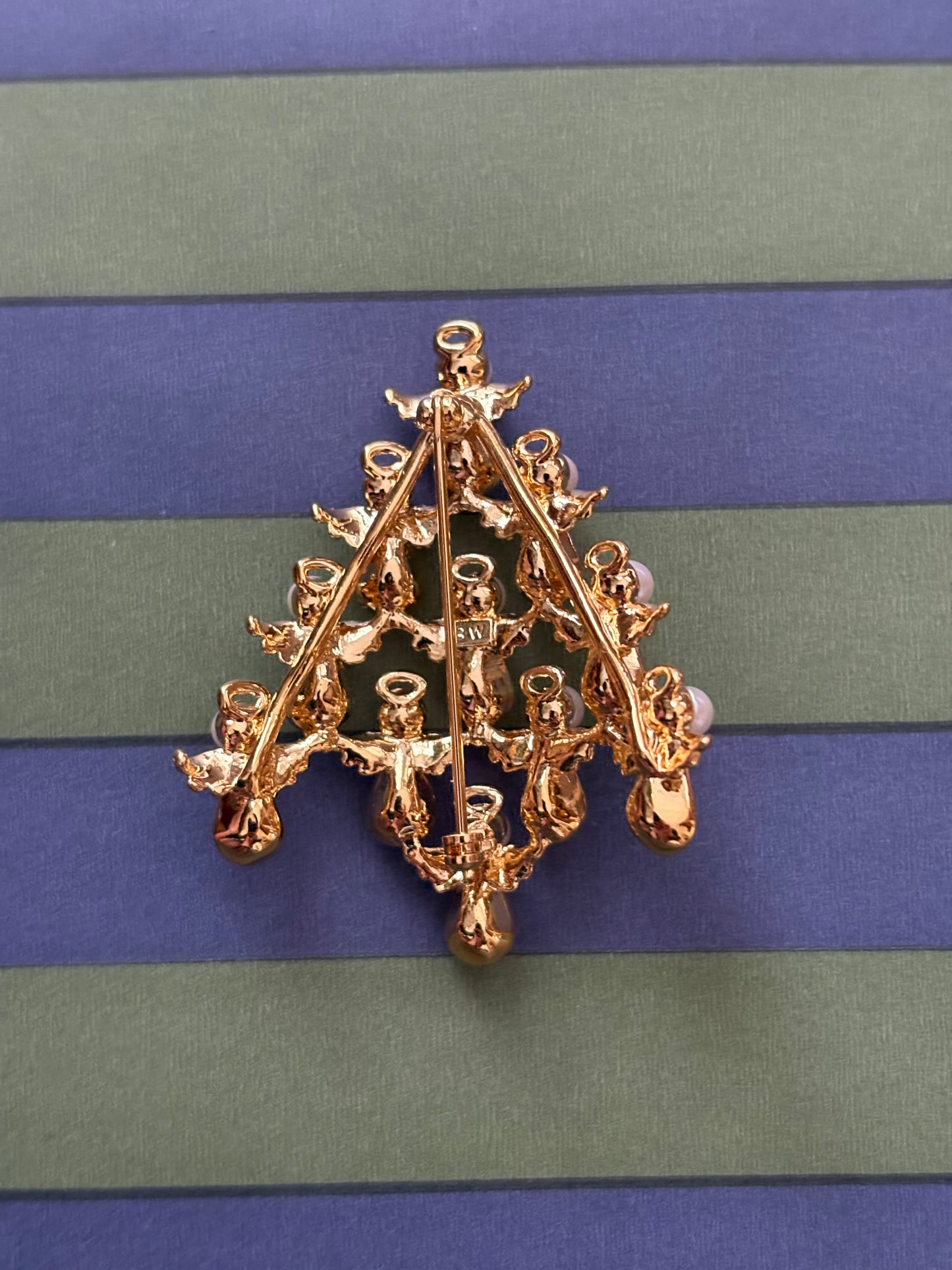 Broszka Avon Angel Tree Pin, 1999 rok
