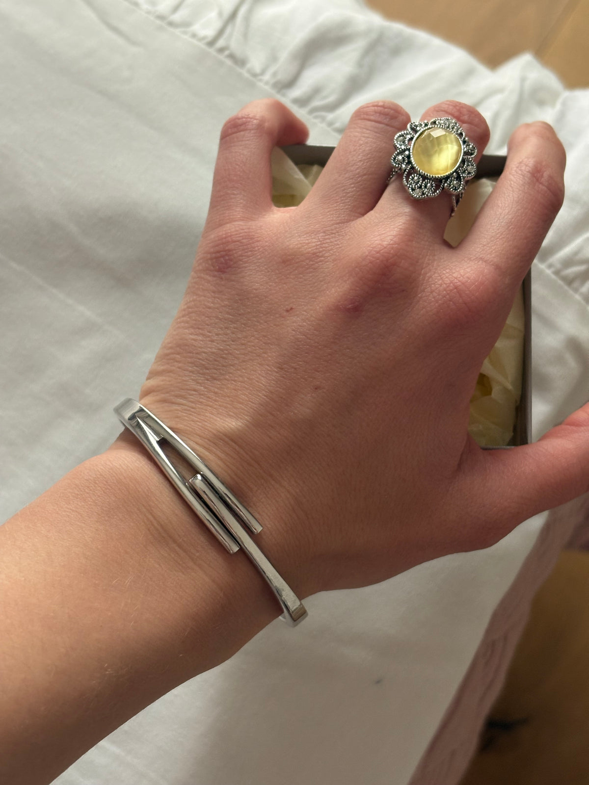 Bransoletka typu cuff Avon,lata 1980