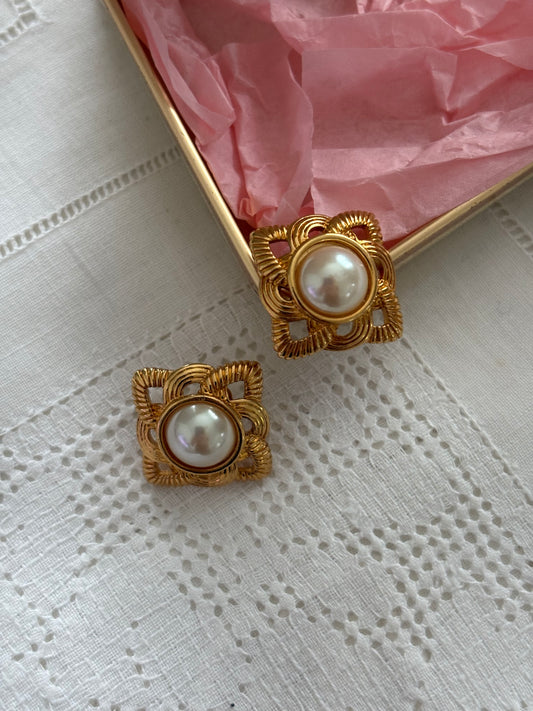 Kolczyki Avon z perełkami