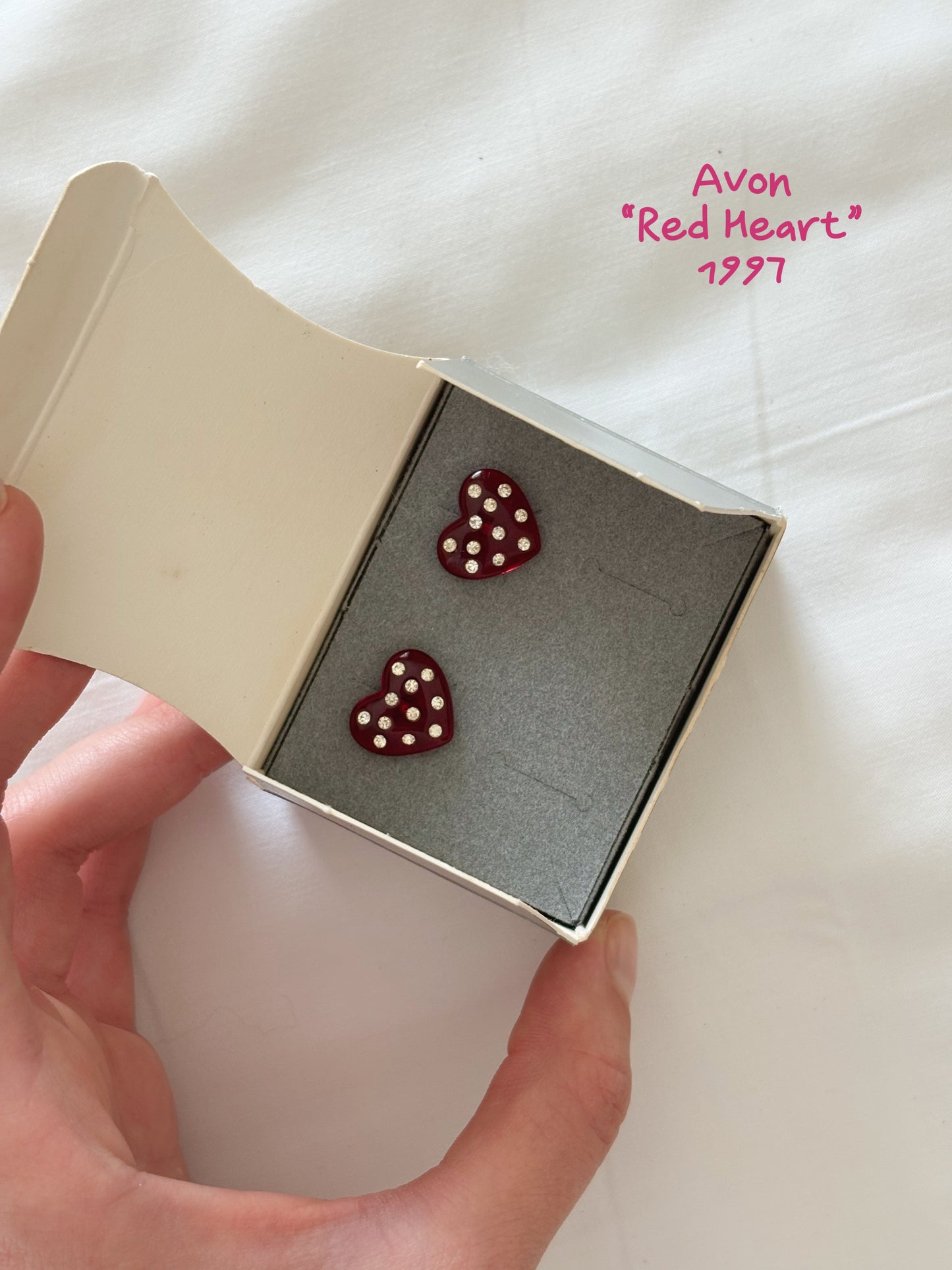 Kolczyki Avon “ Red Heart”,1997 rok
