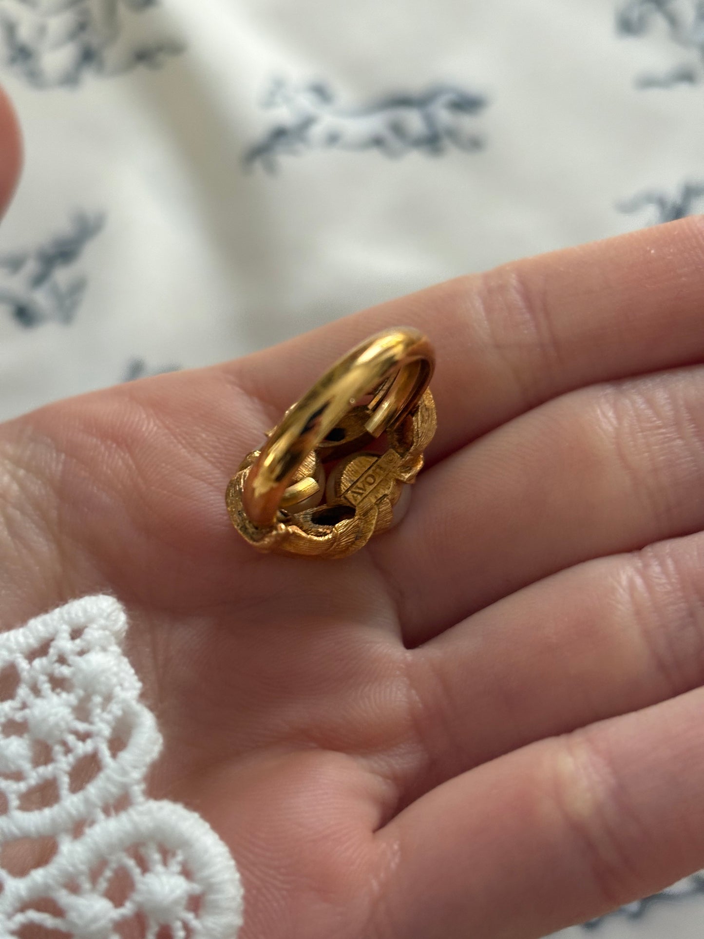 Pierścionek Avon „Evening Creation Duet”,1971 rok