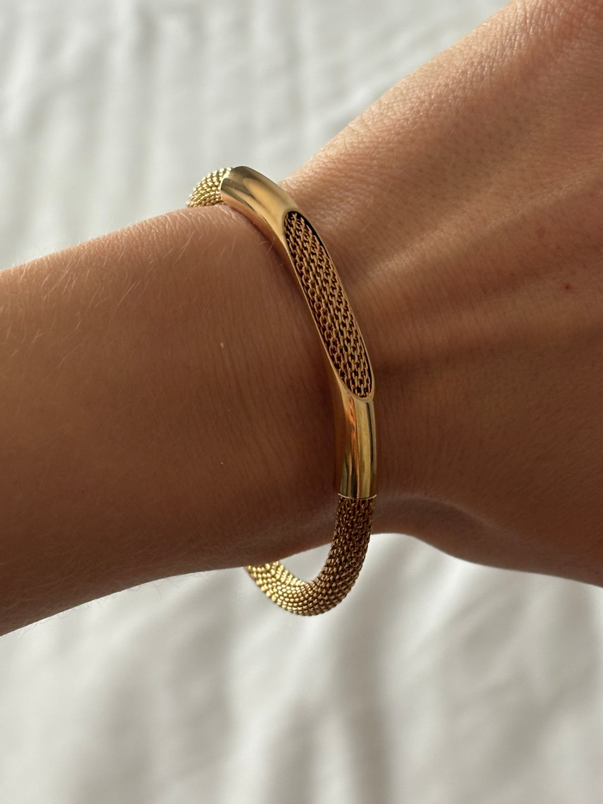 Bransoletka Avon z metalowej siateczki, długość 18,5 cm