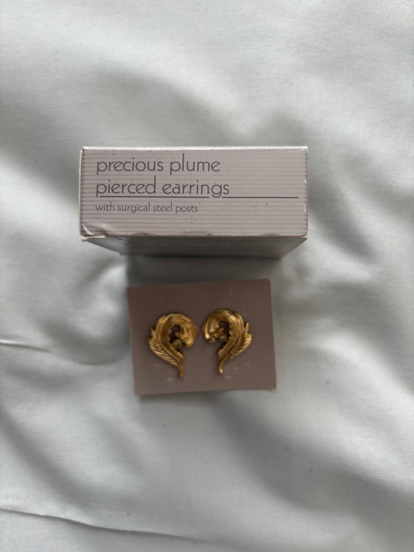 Kolczyki Avon „Precious plume”,1990 rok