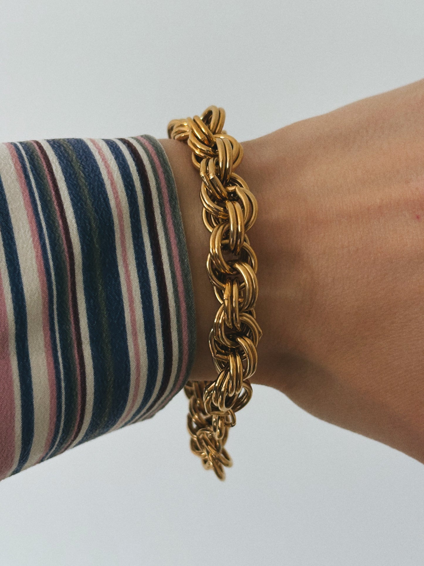 Avon "Bold Connection" bracelet, 1987