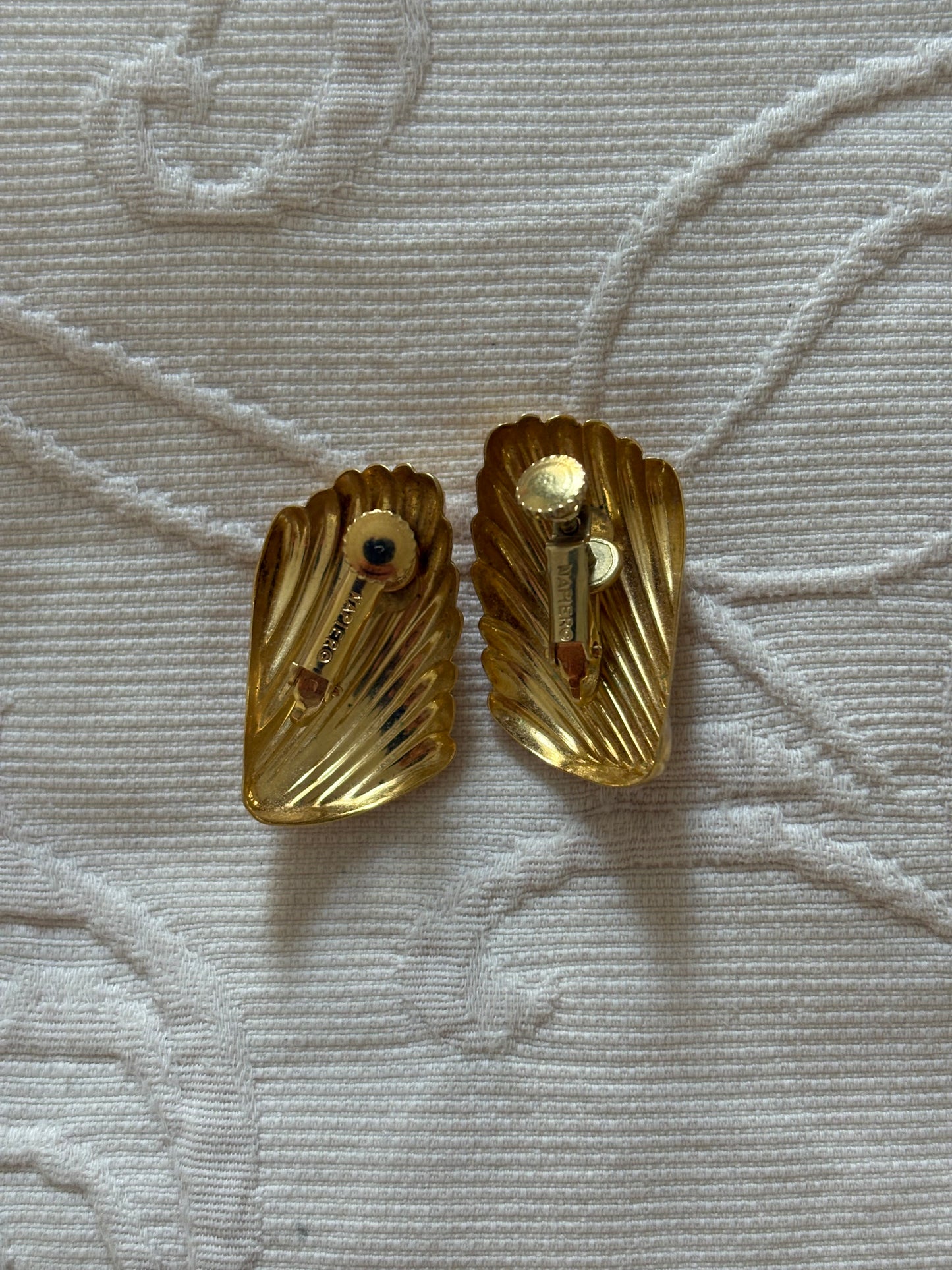 Napier Shell Clips, lightweight