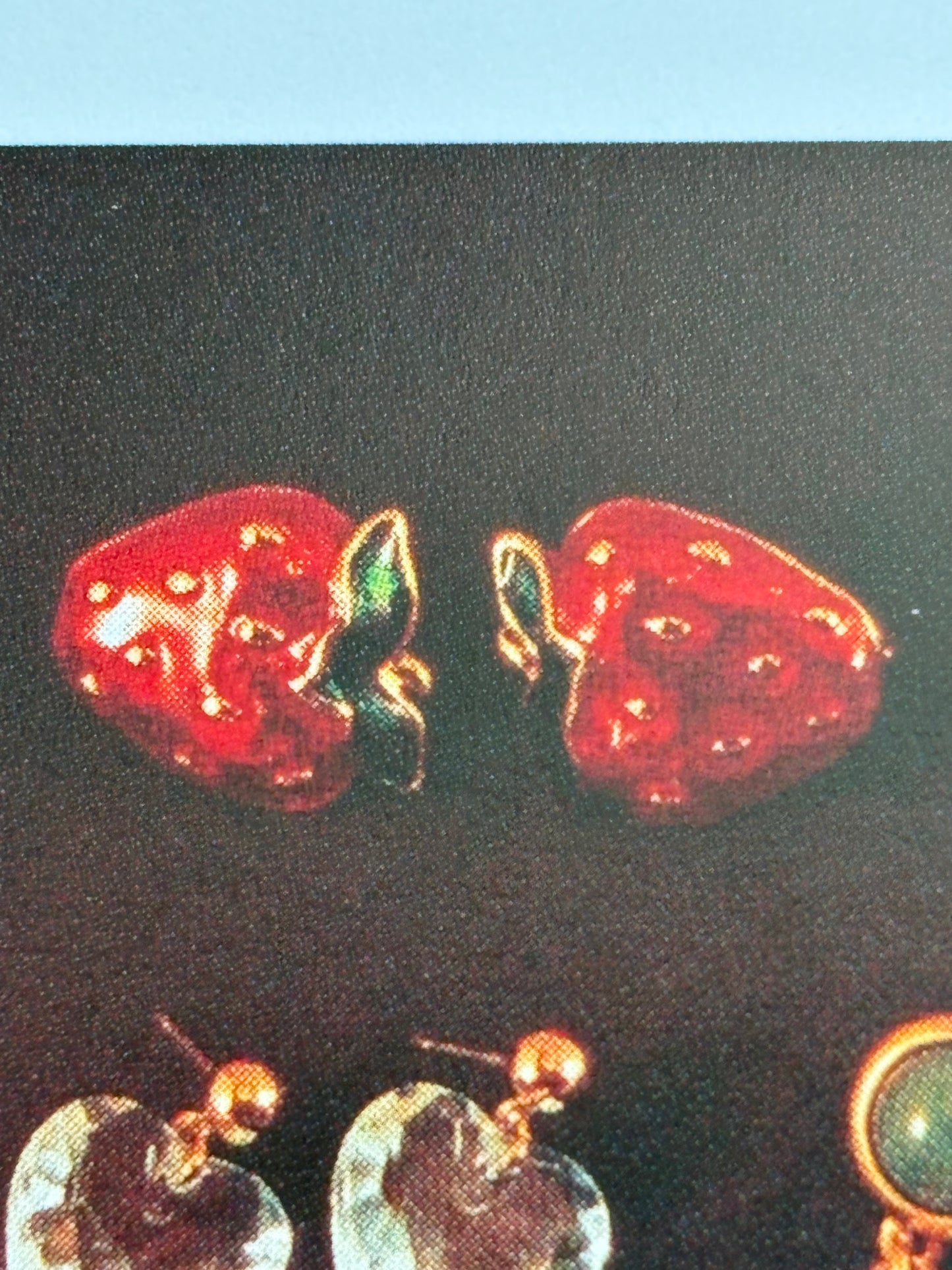 Kolczyki Avon “ Very - Berry”,1990 rok