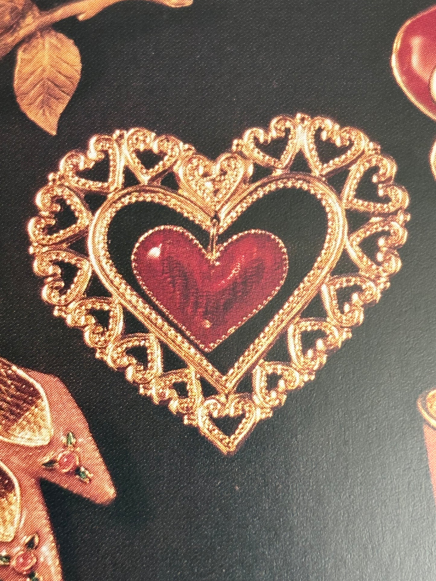 Avon "Dangling Heart" Brooch, 1991