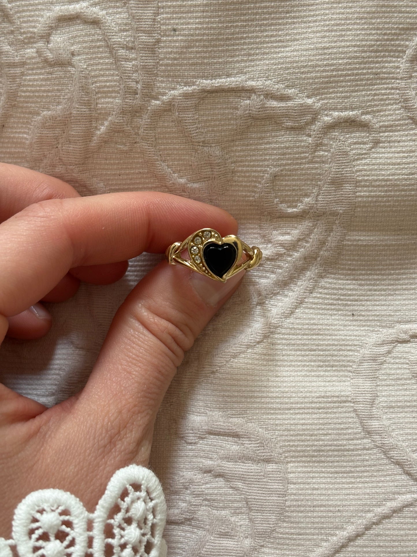 Avon "Genuine Onyx Heart" ring, 1993