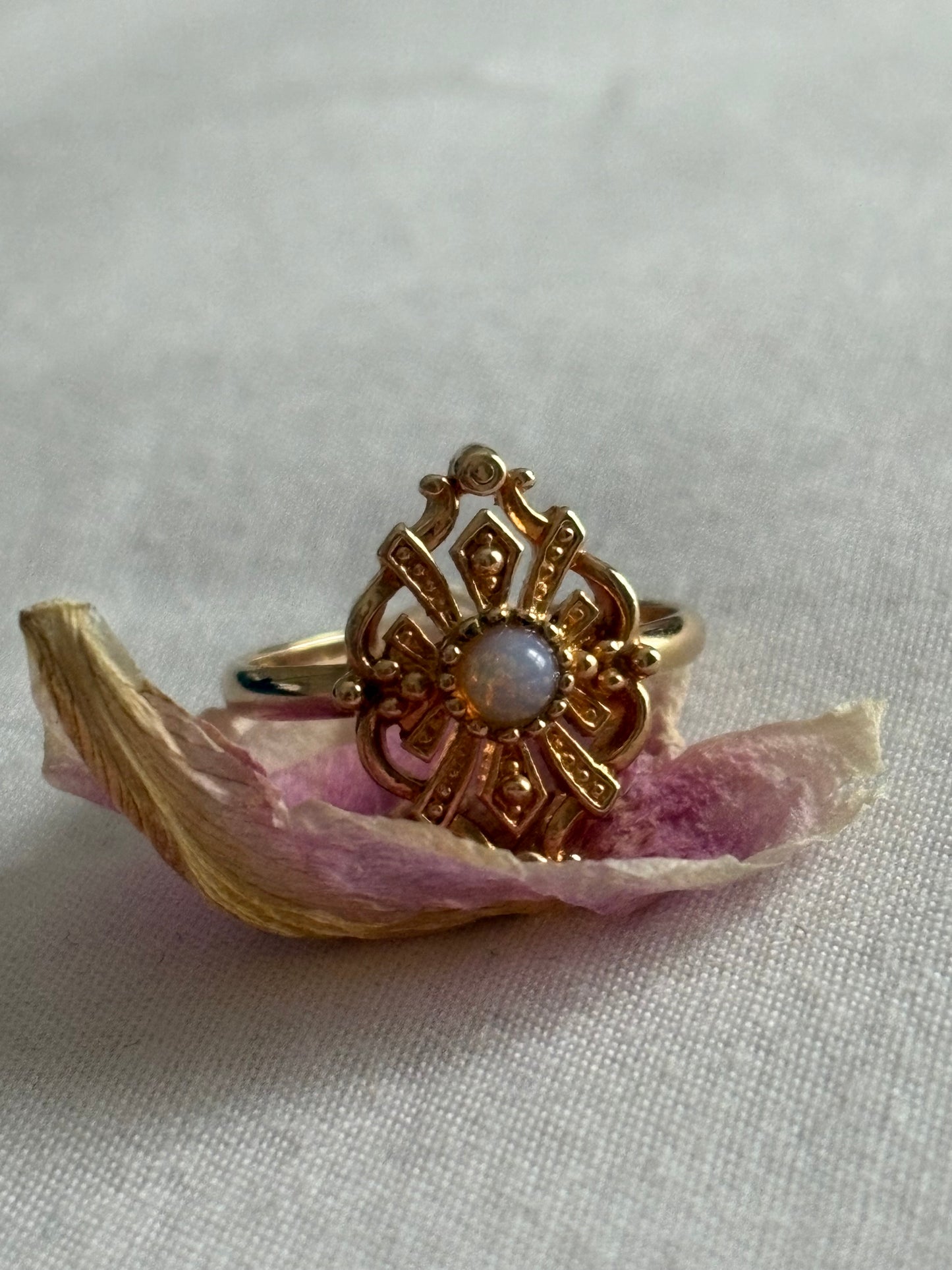 Pierścionek Avon, 17 mm