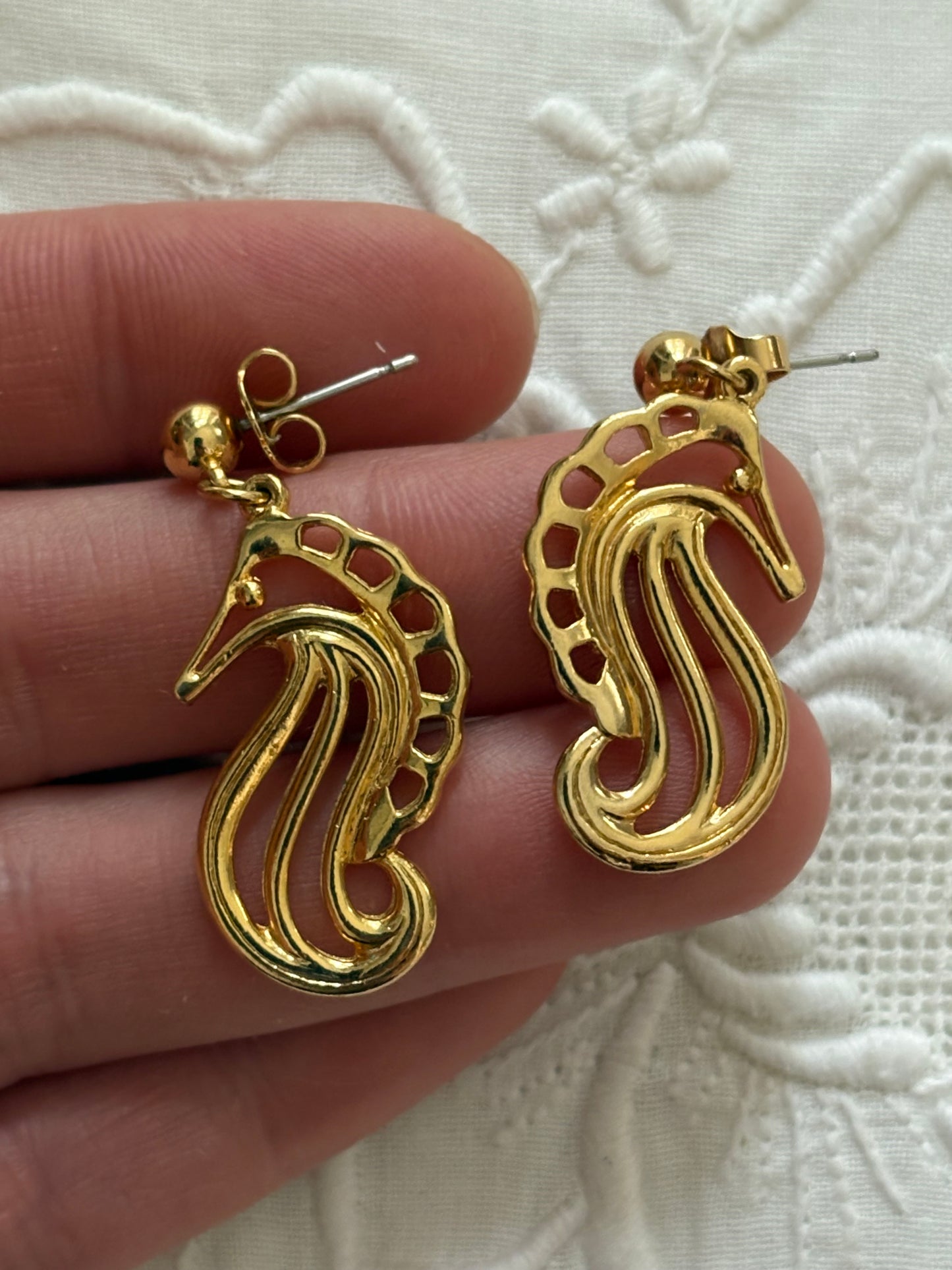 Avon "Dangling Seahorse" Earrings, 1990